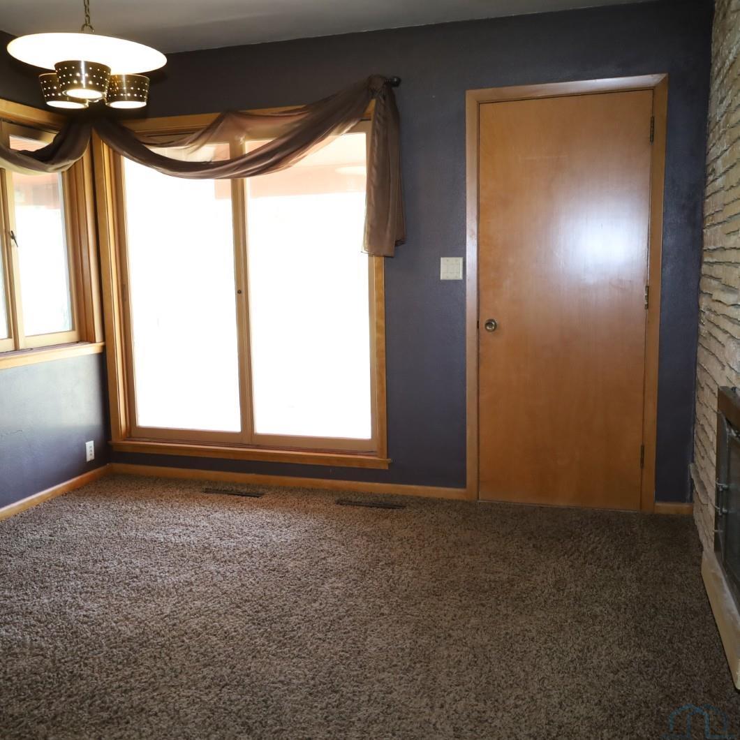 MLS #832977