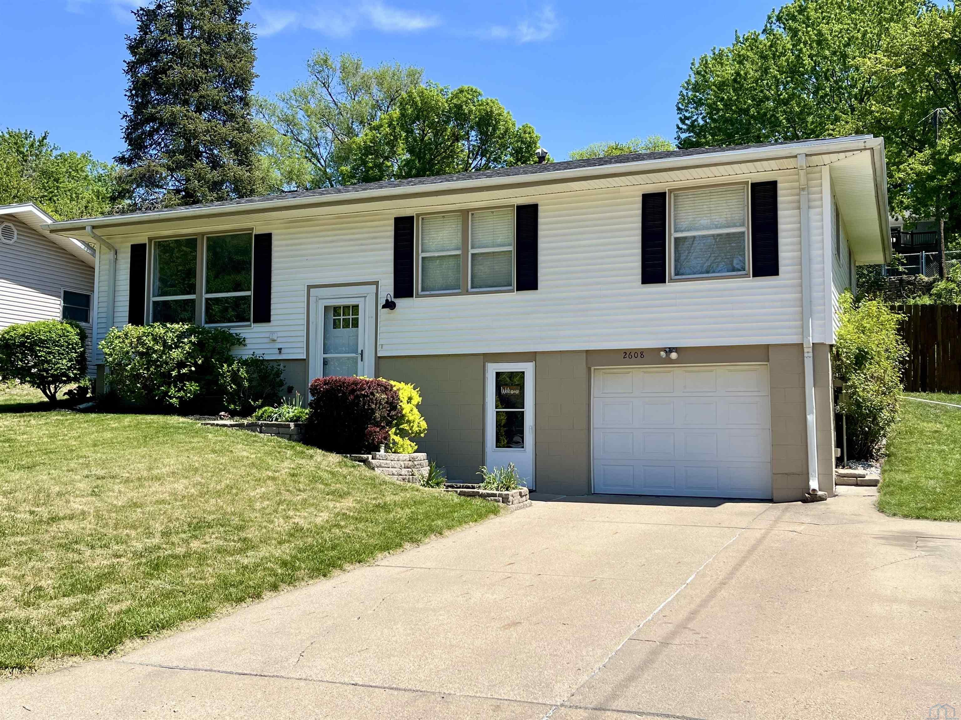 2608 Willow St., Sioux City, IA 51106 