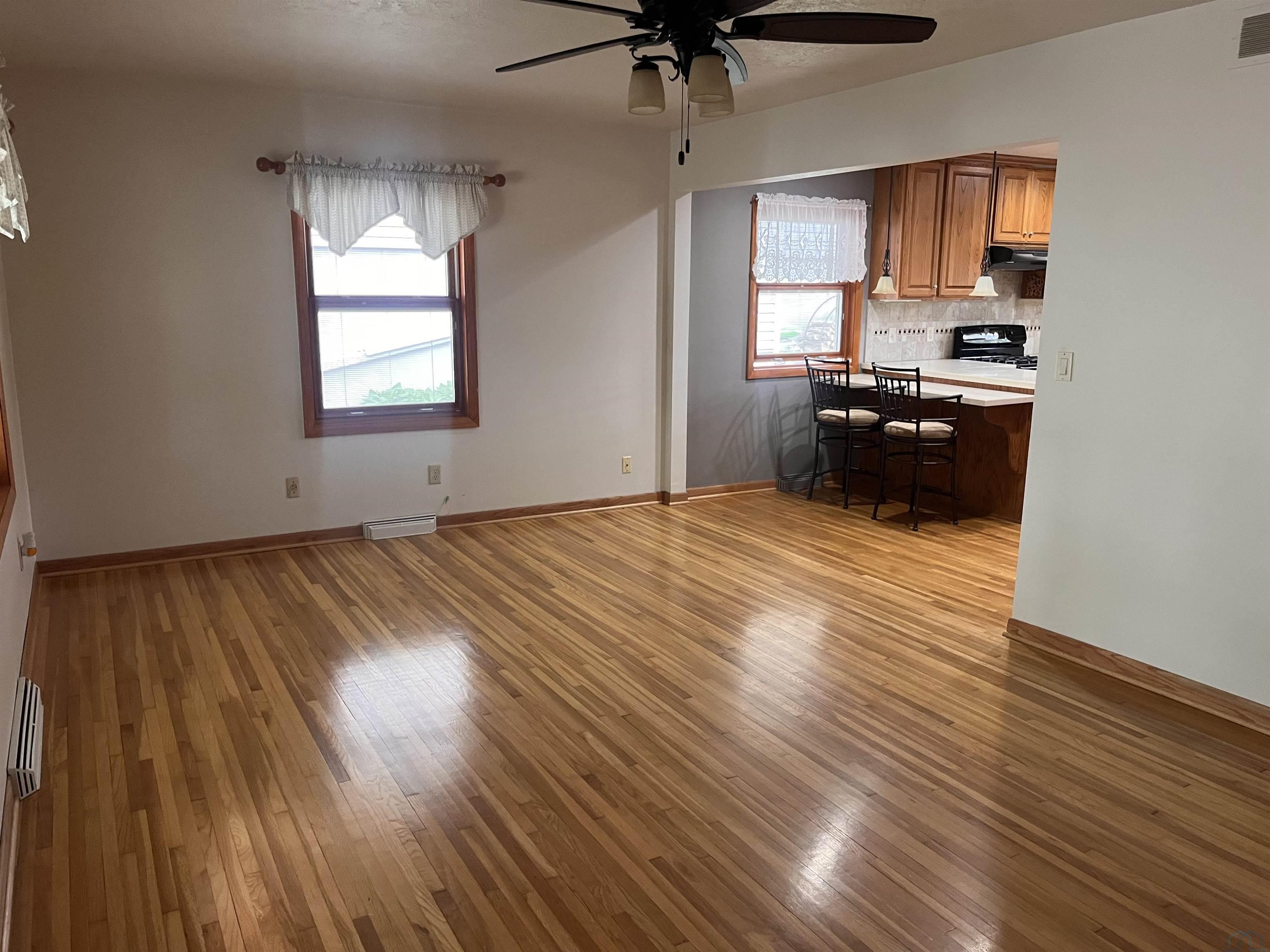 MLS #832986