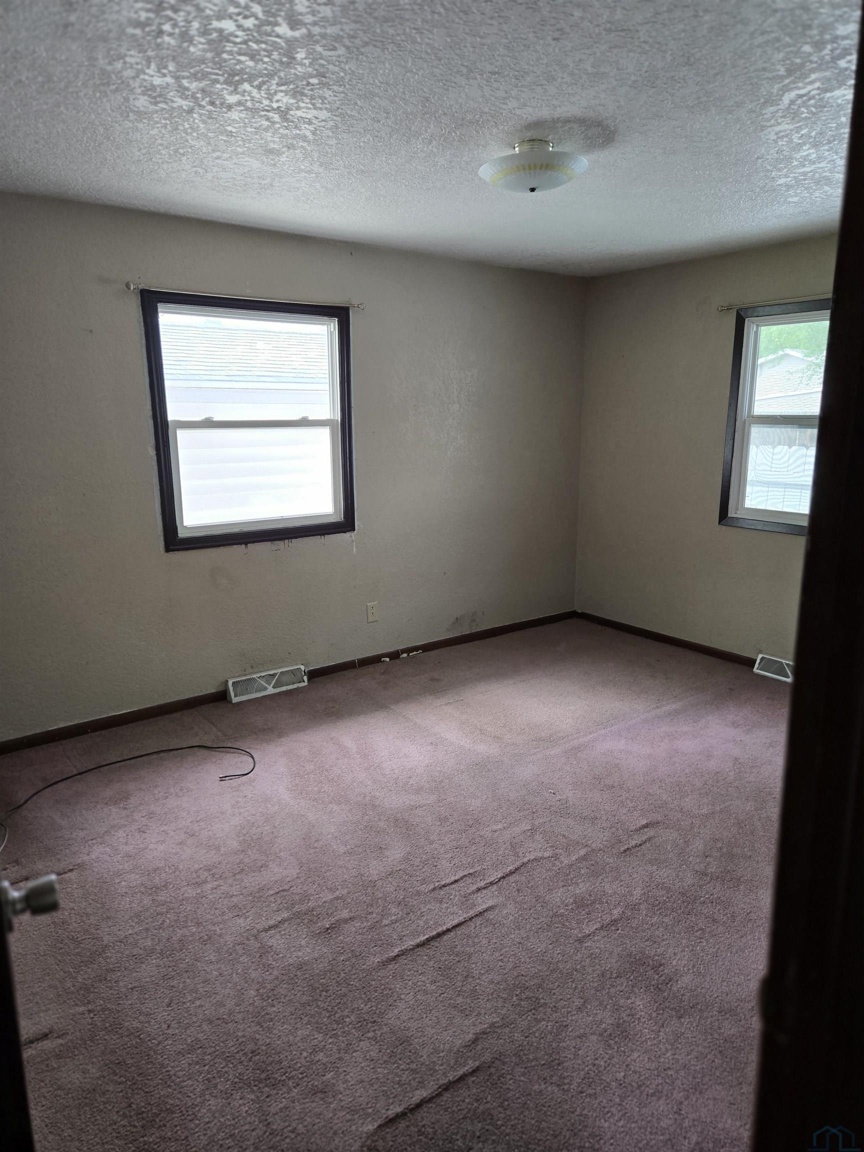 MLS #832987