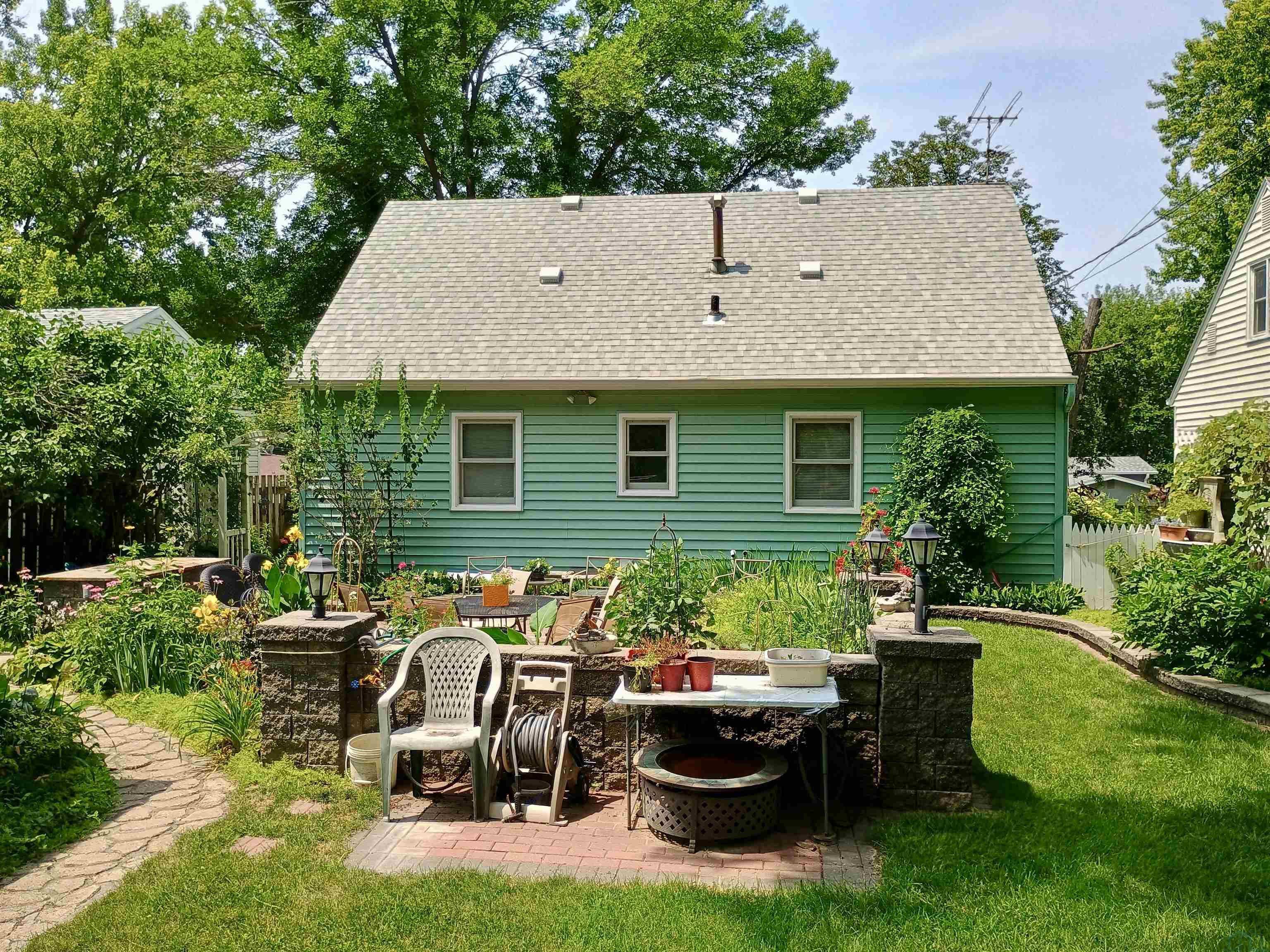 MLS #832989