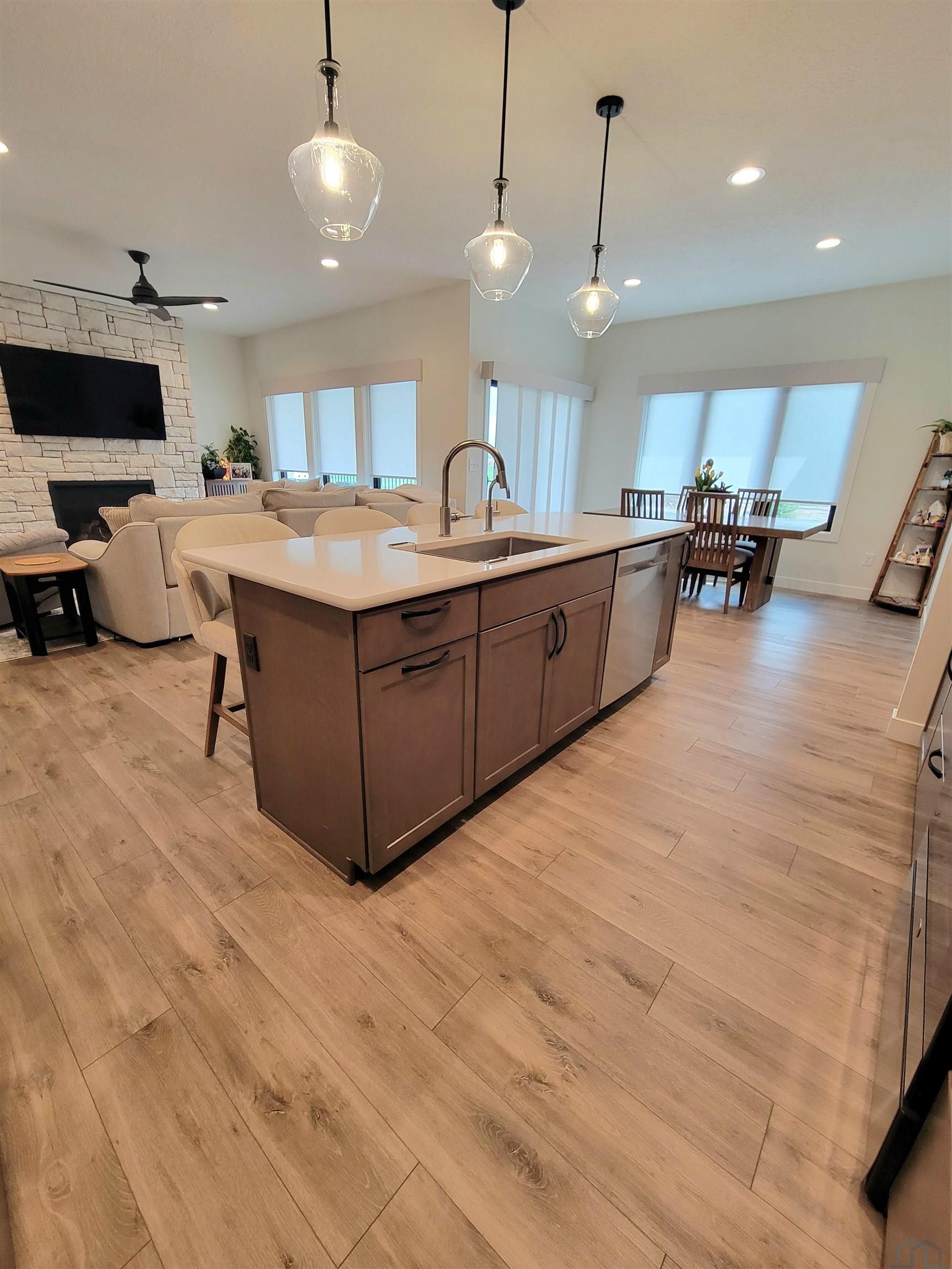 MLS #832998