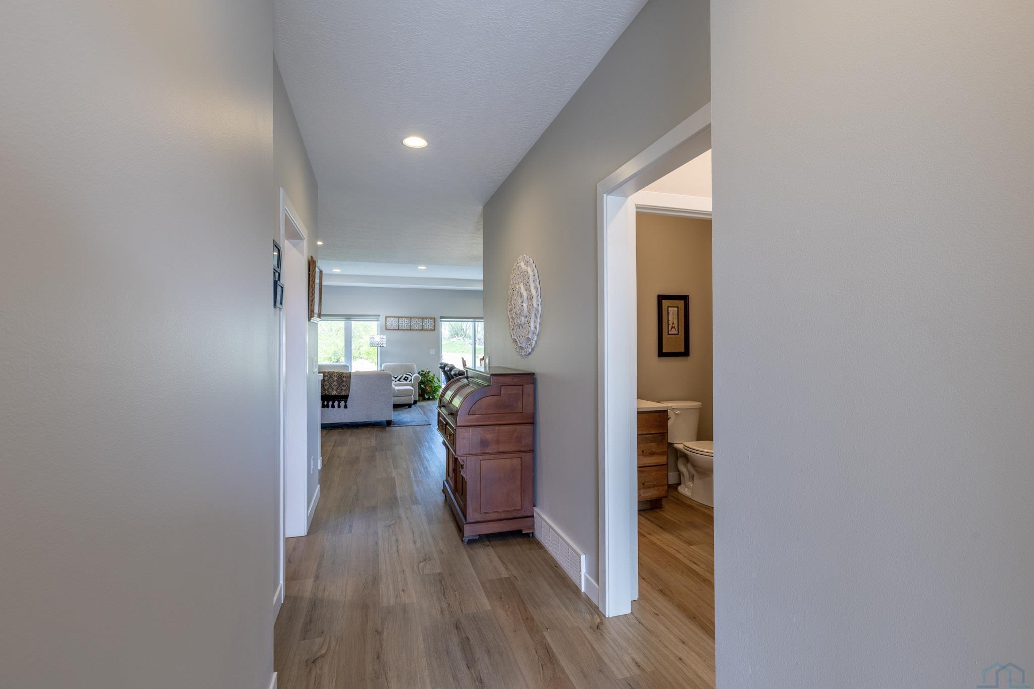 MLS #833000