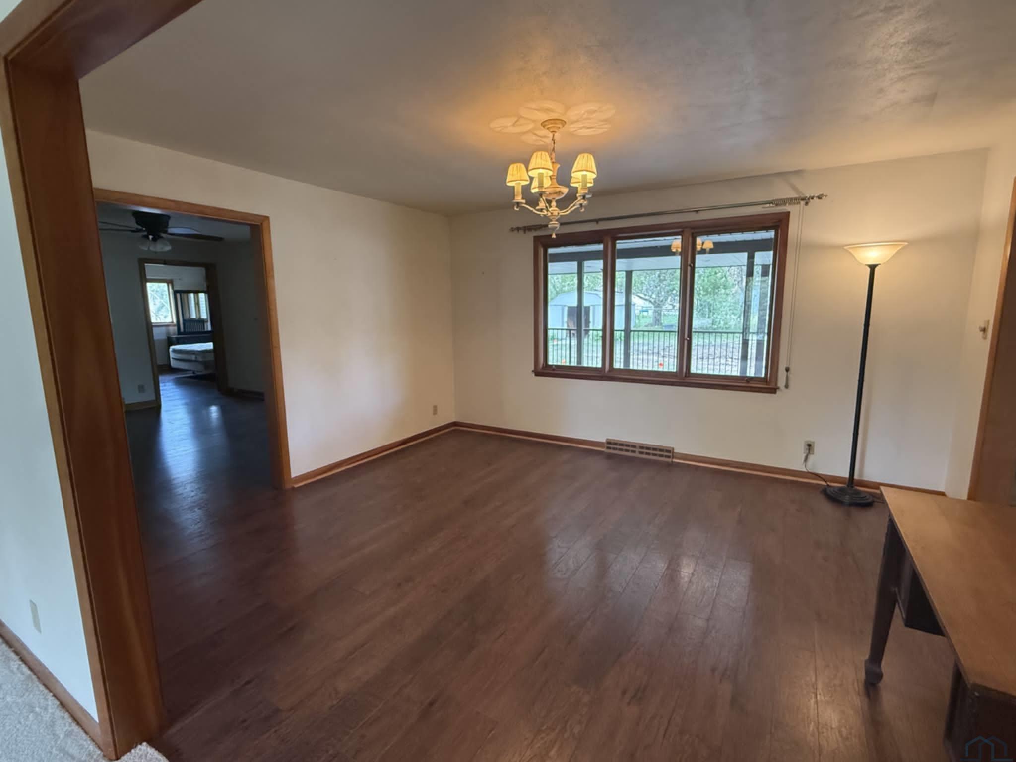 MLS #833027