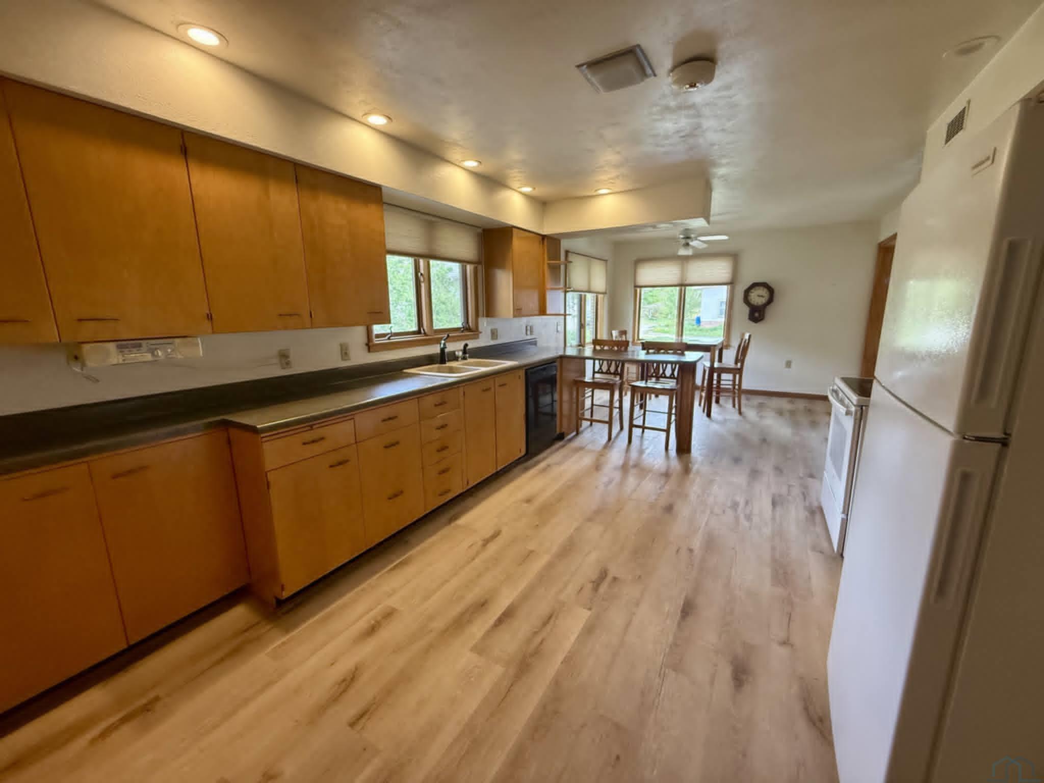 MLS #833027
