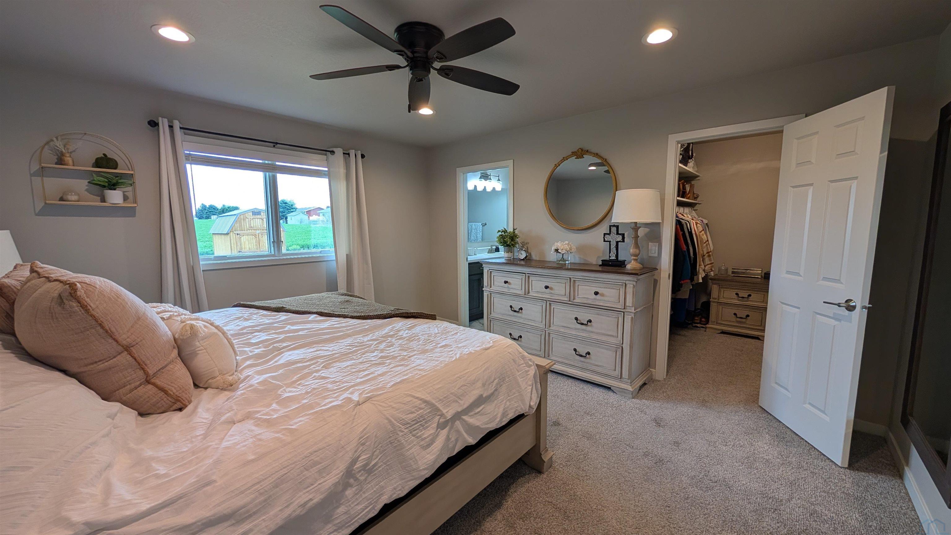 MLS #833035