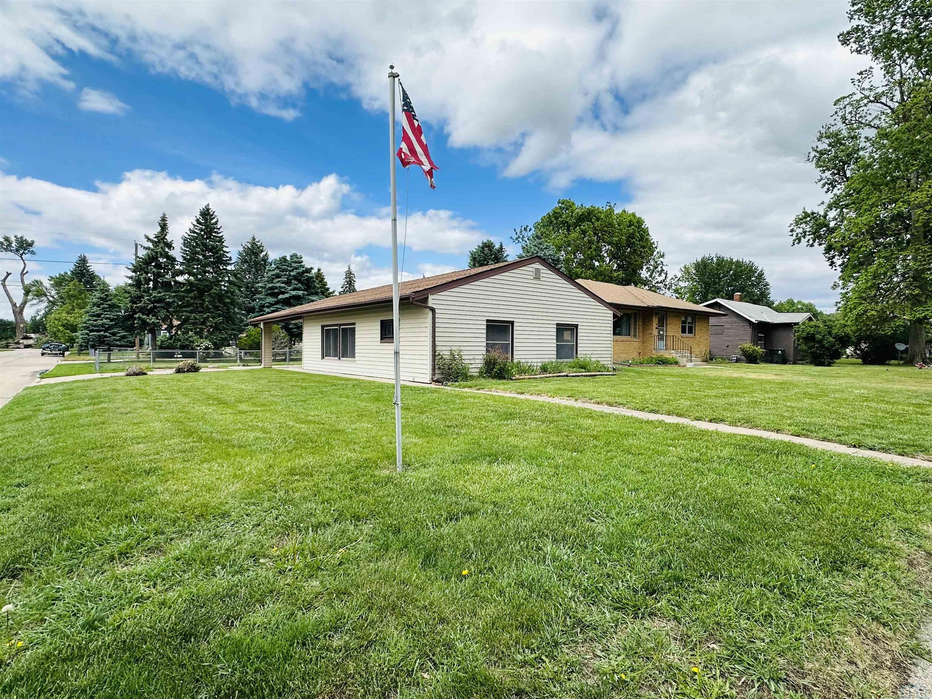MLS #833047