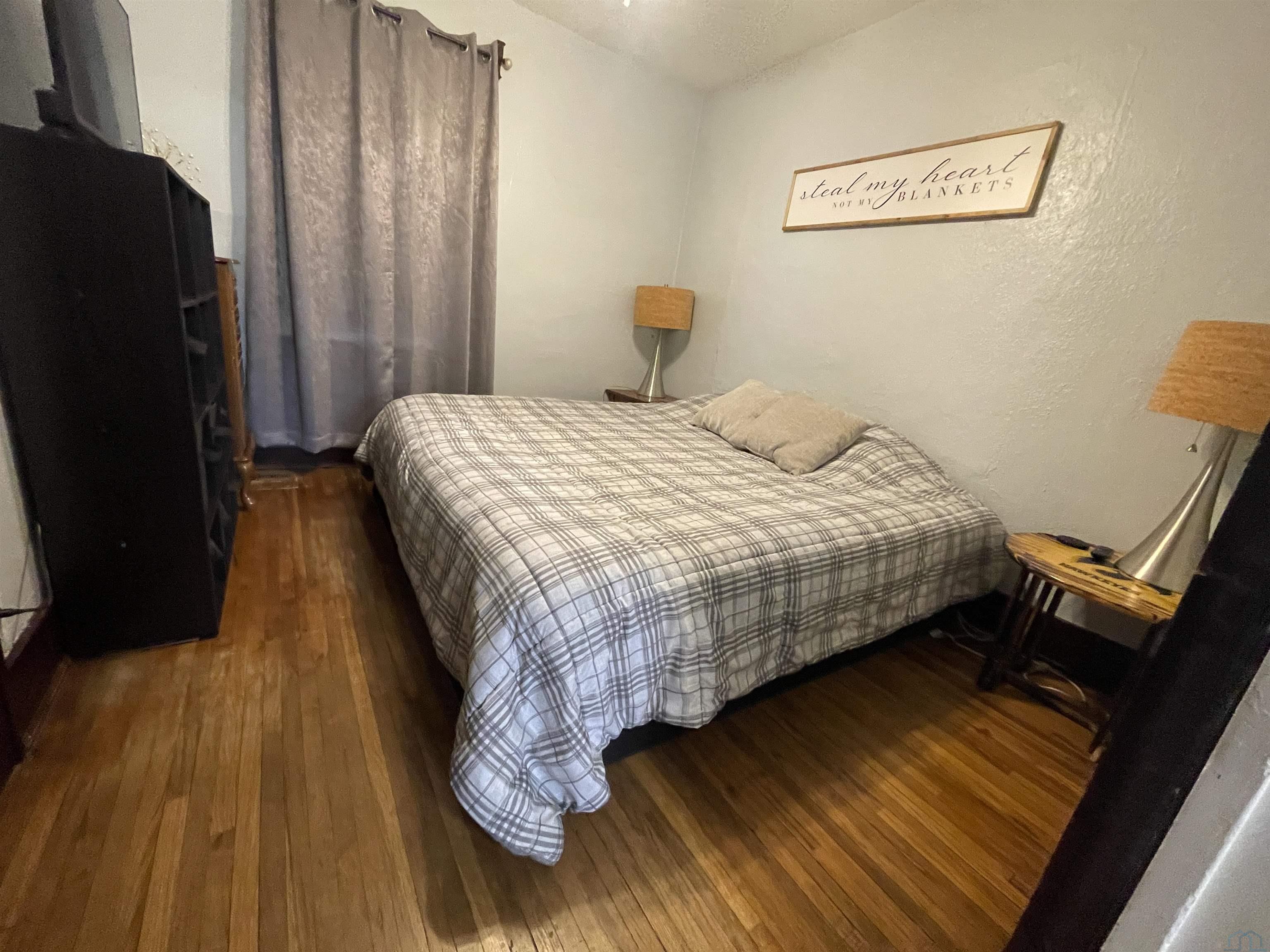 MLS #833056
