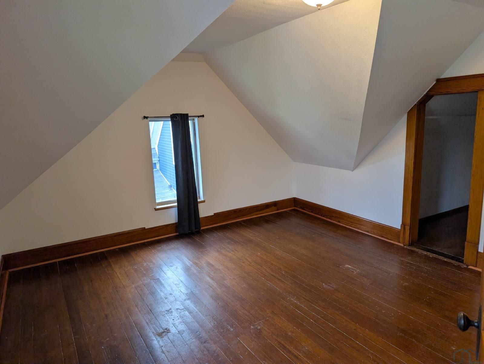MLS #833057