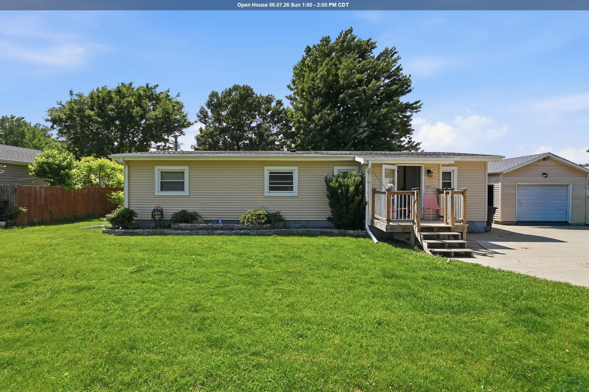 609 8th Ave, South Sioux City, NE 68776 