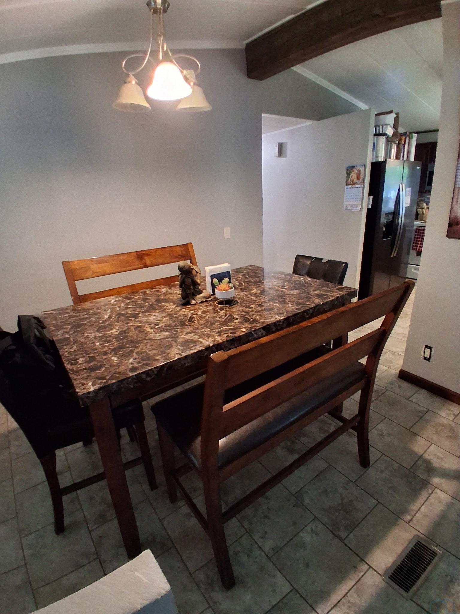 MLS #833058