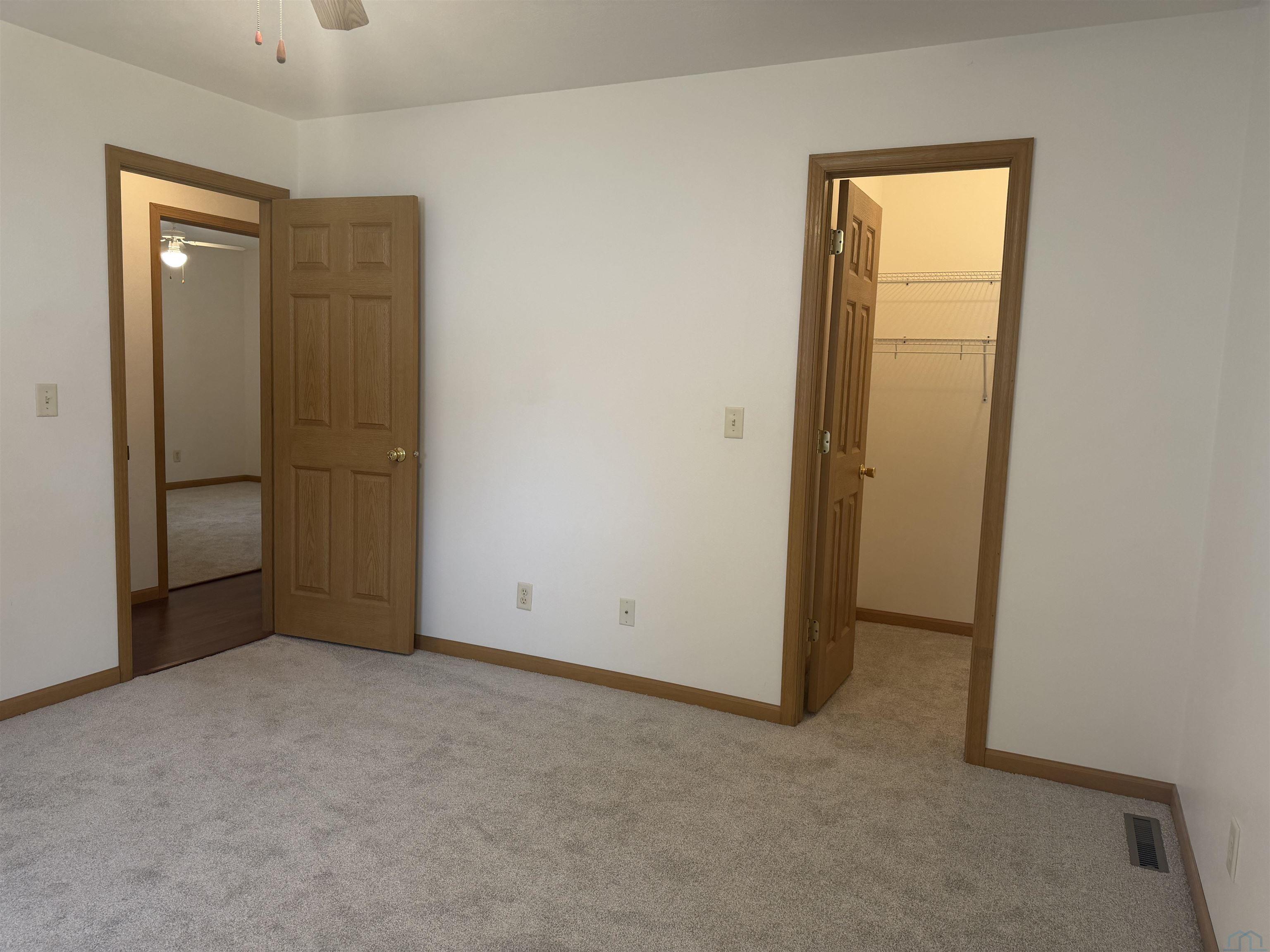 MLS #833059