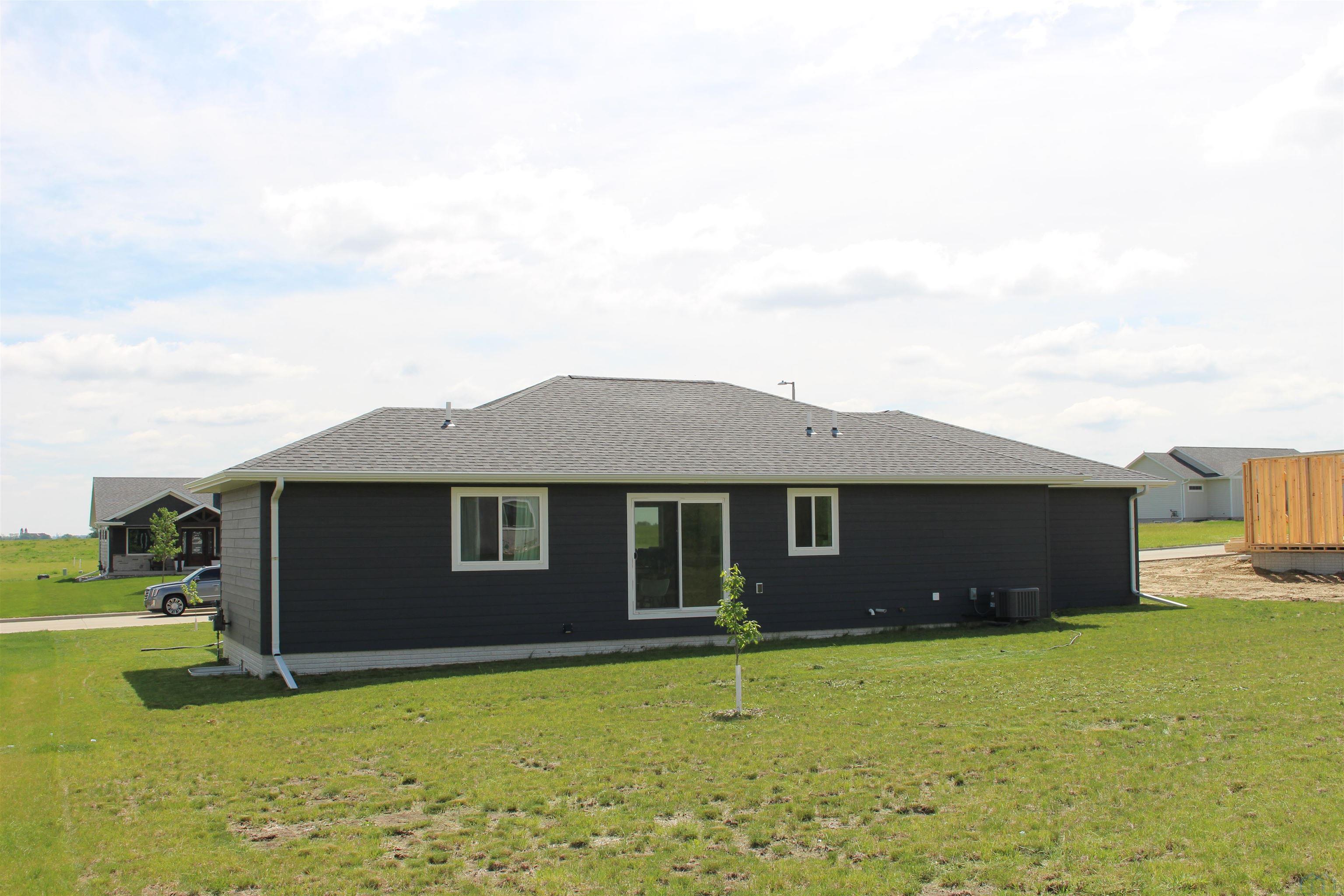 MLS #833061