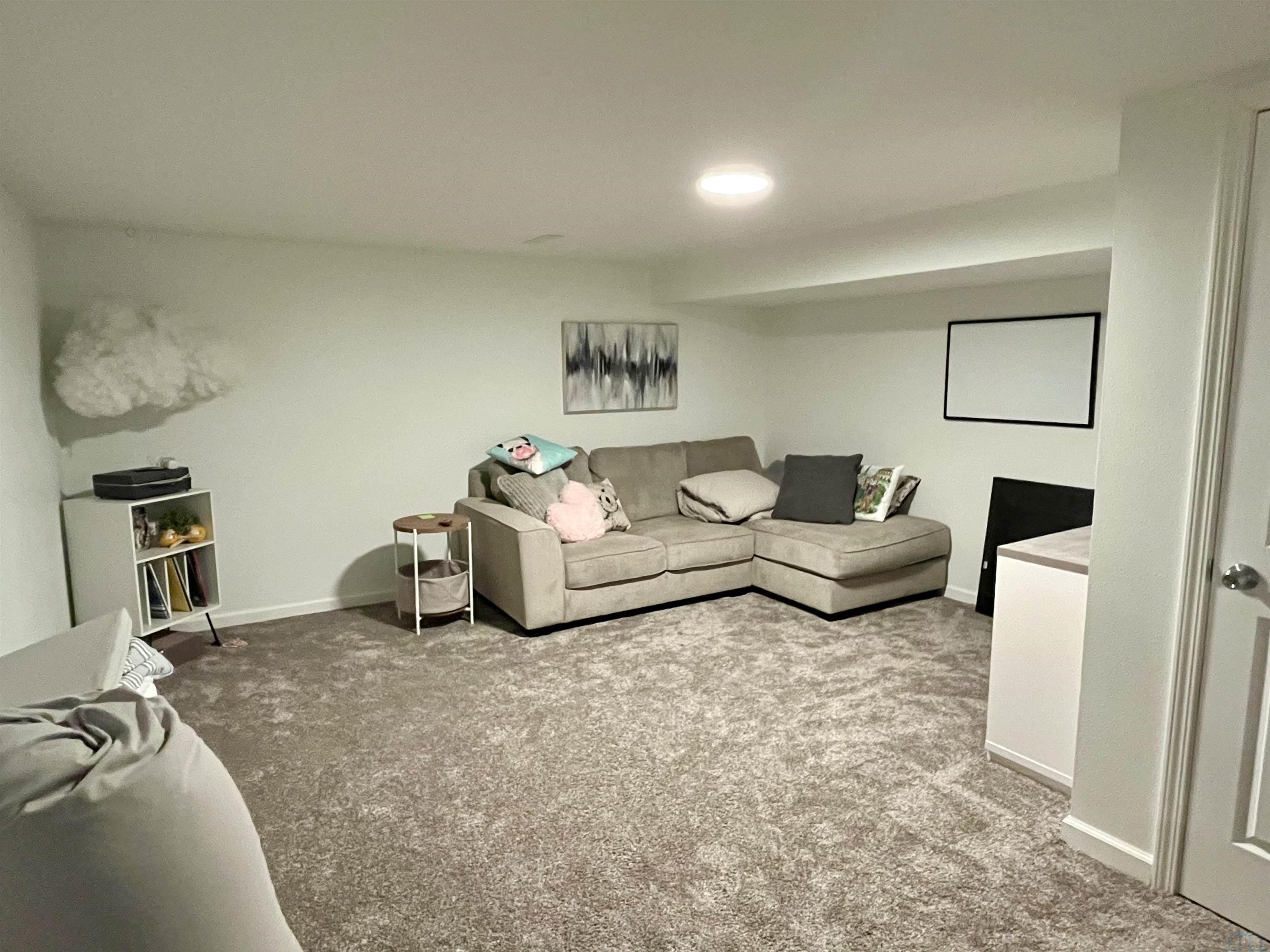 MLS #833077