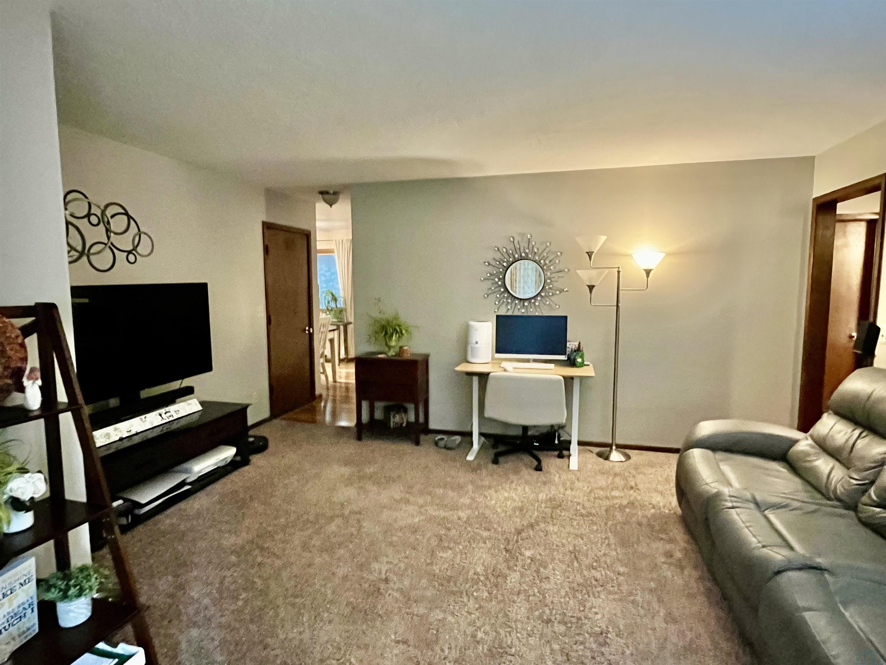 MLS #833077