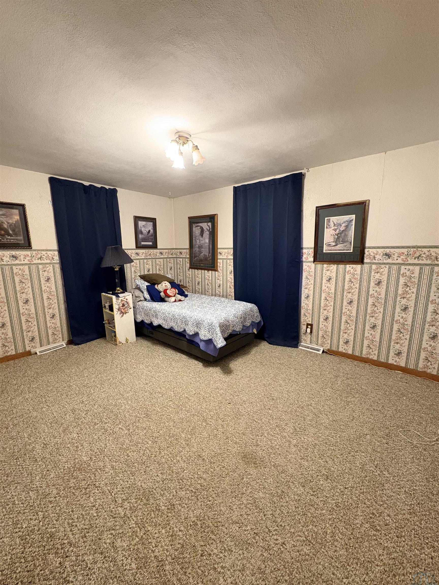MLS #833079