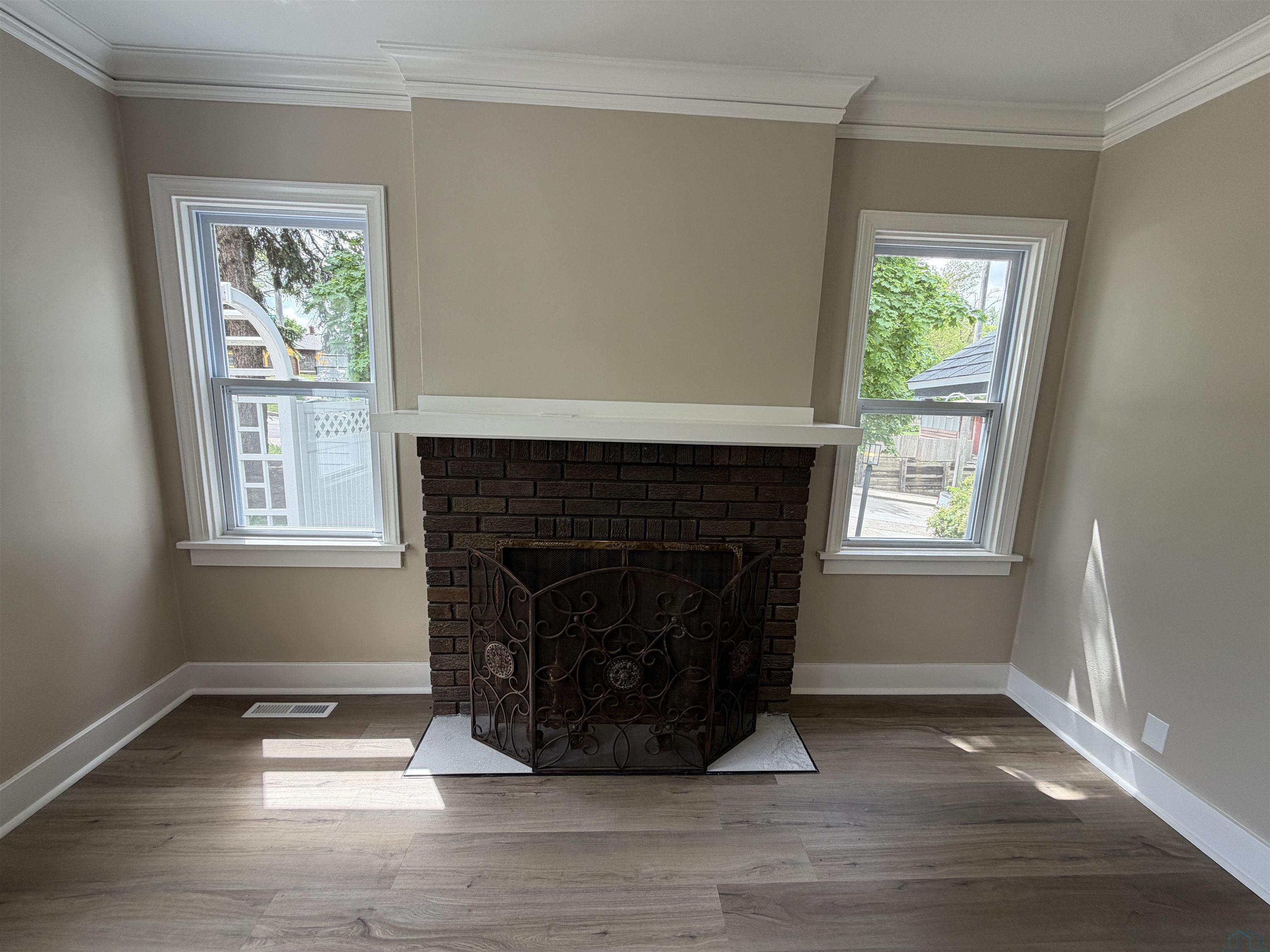 MLS #833082