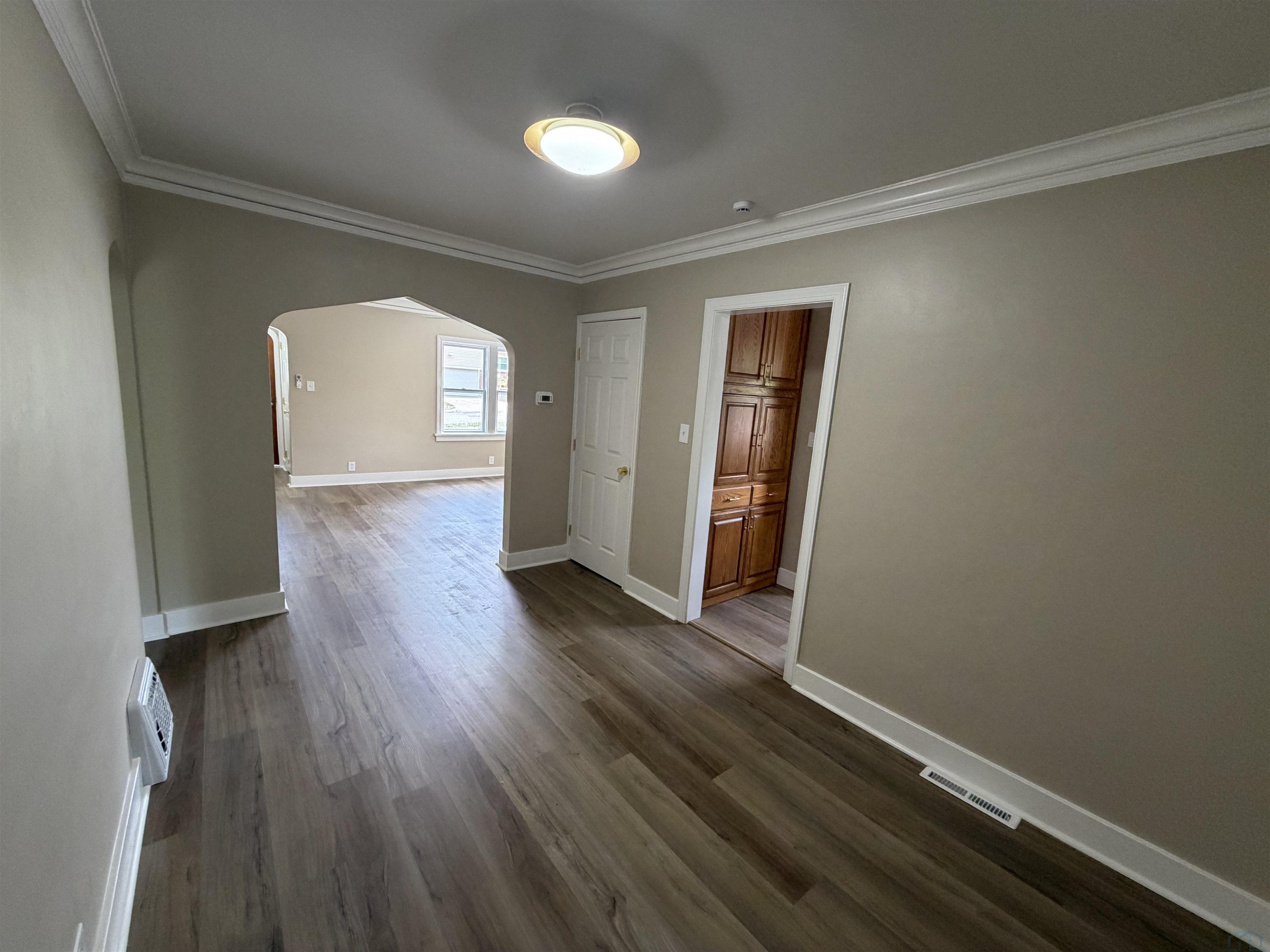 MLS #833082