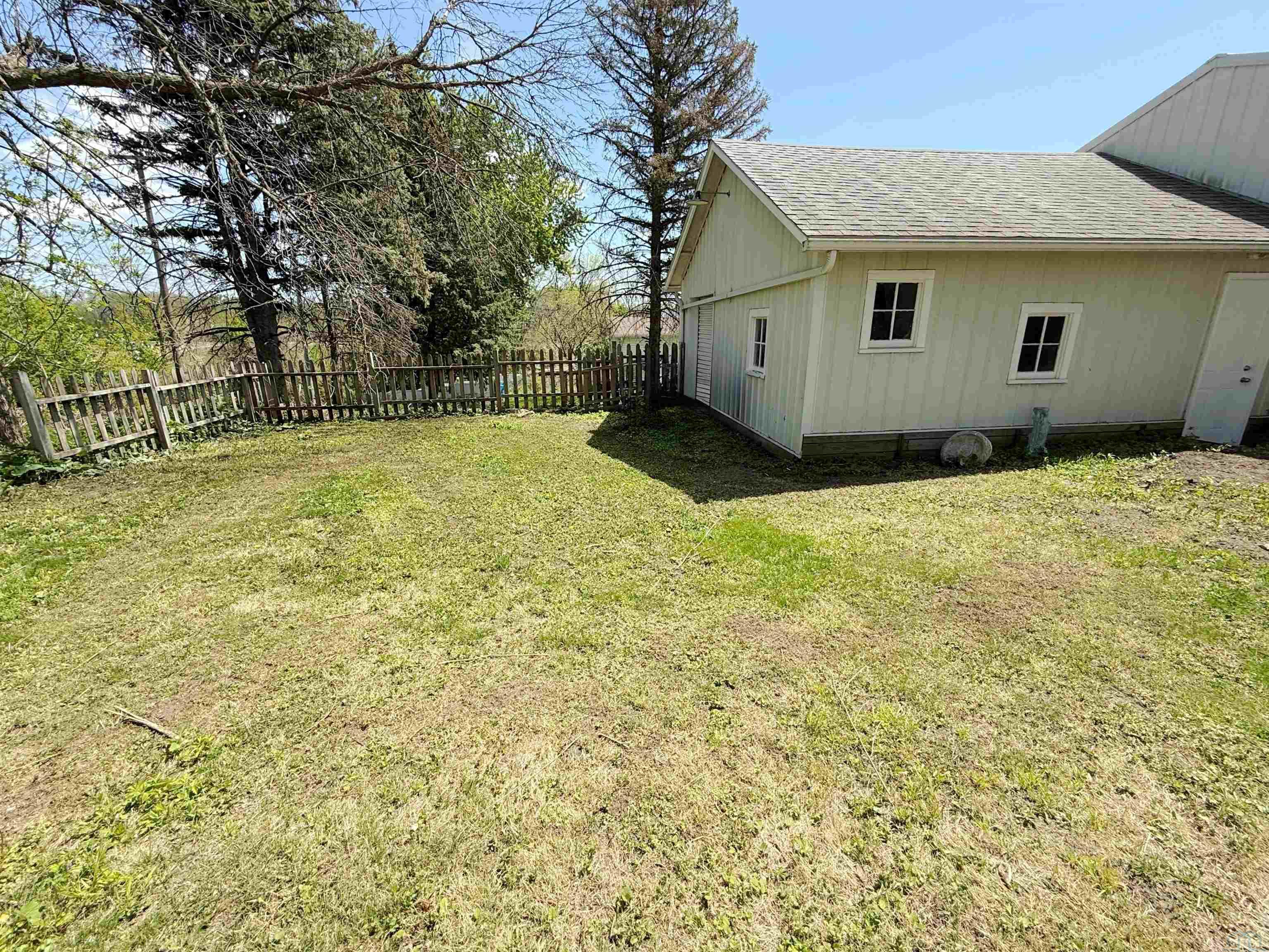 MLS #833092