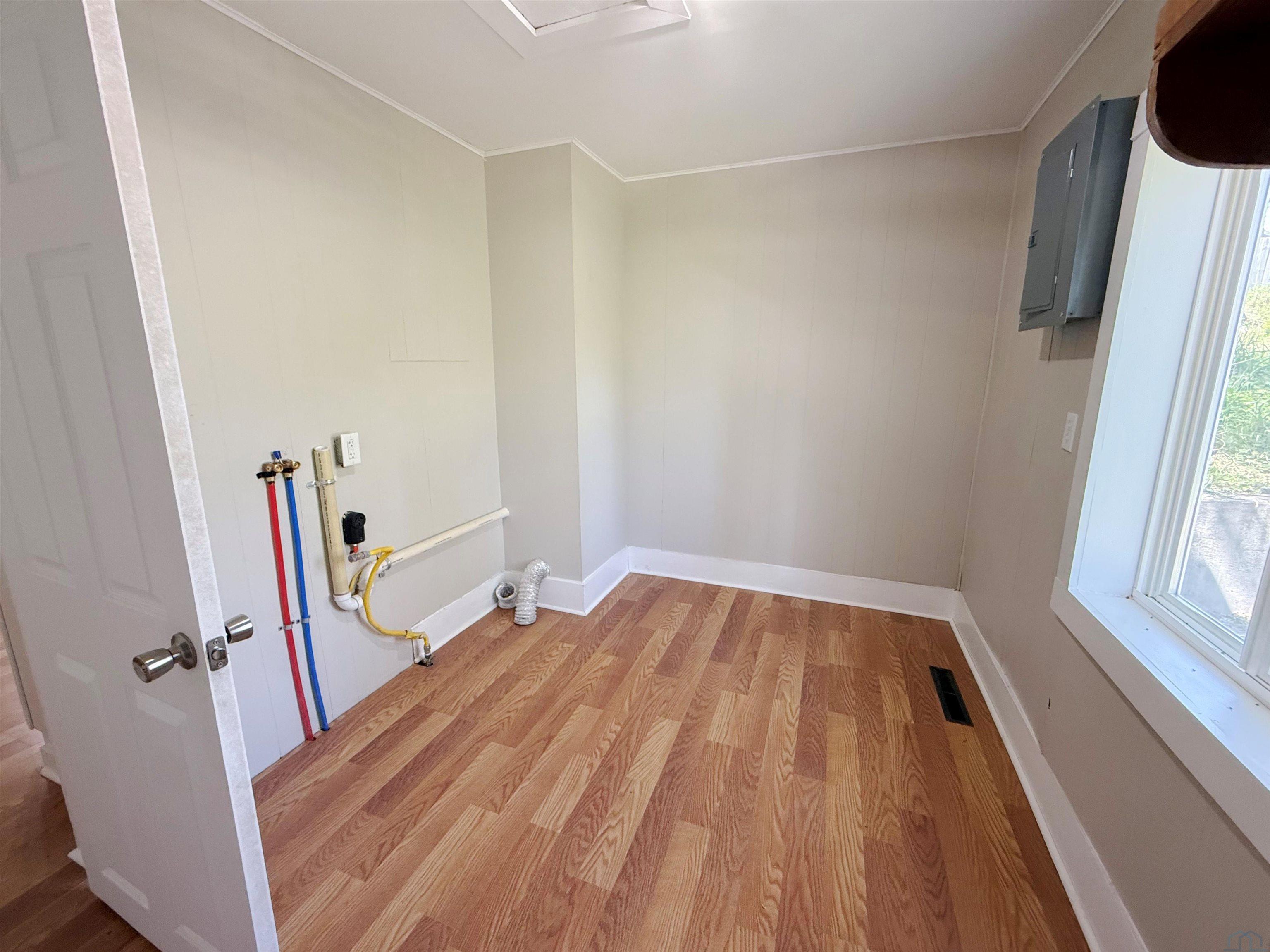 MLS #833092