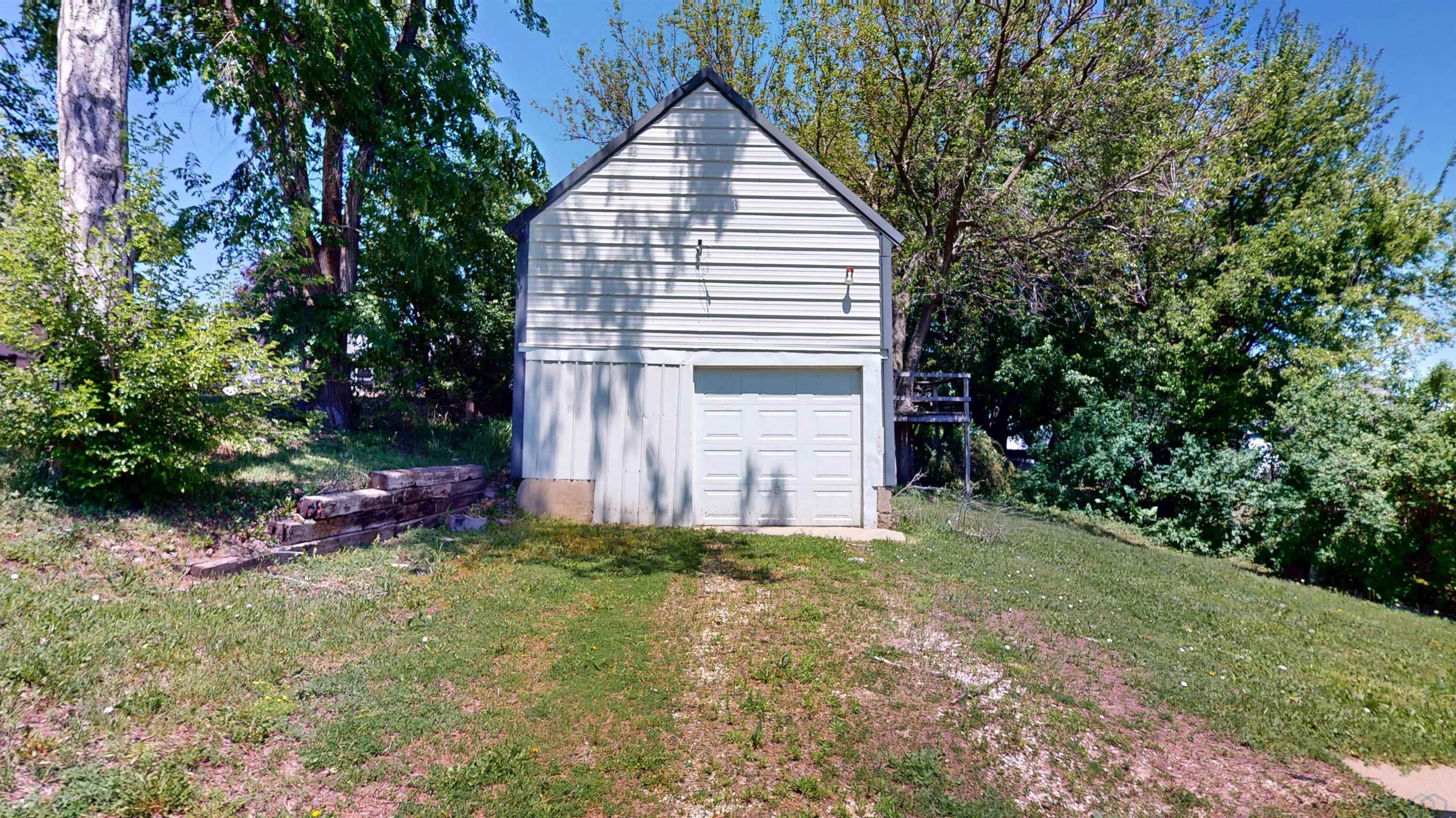 MLS #833095