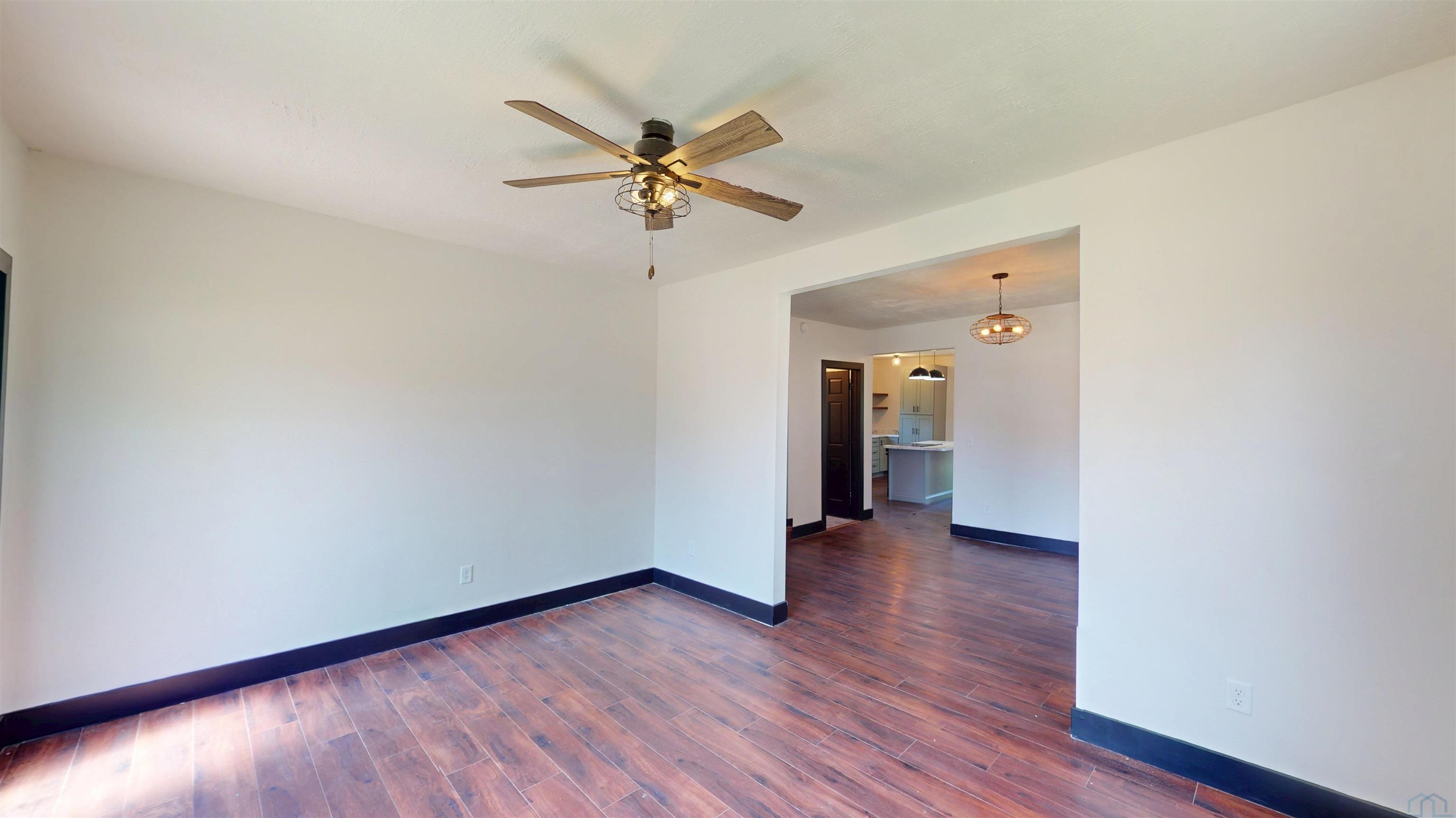 MLS #833095