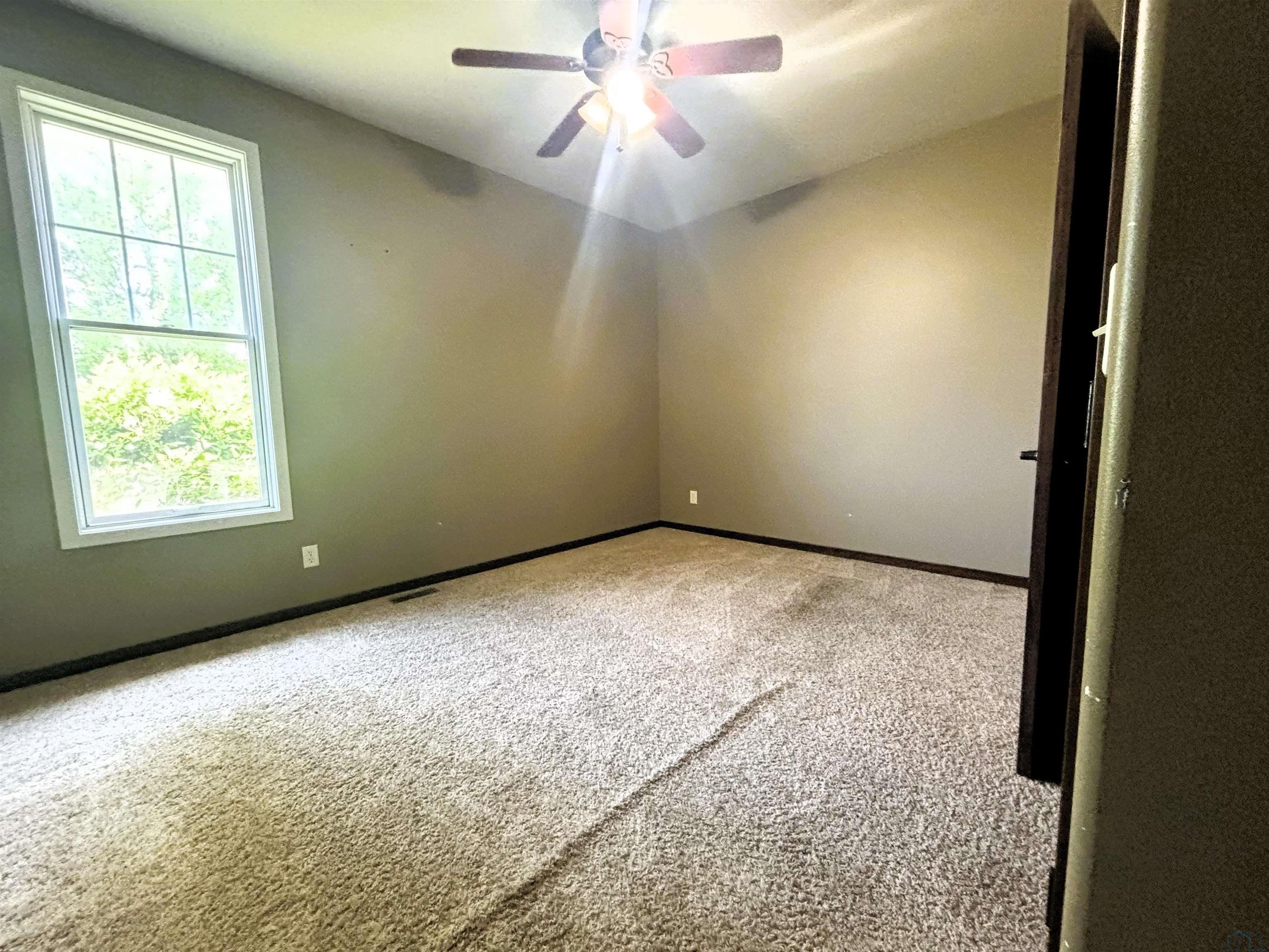 MLS #833109
