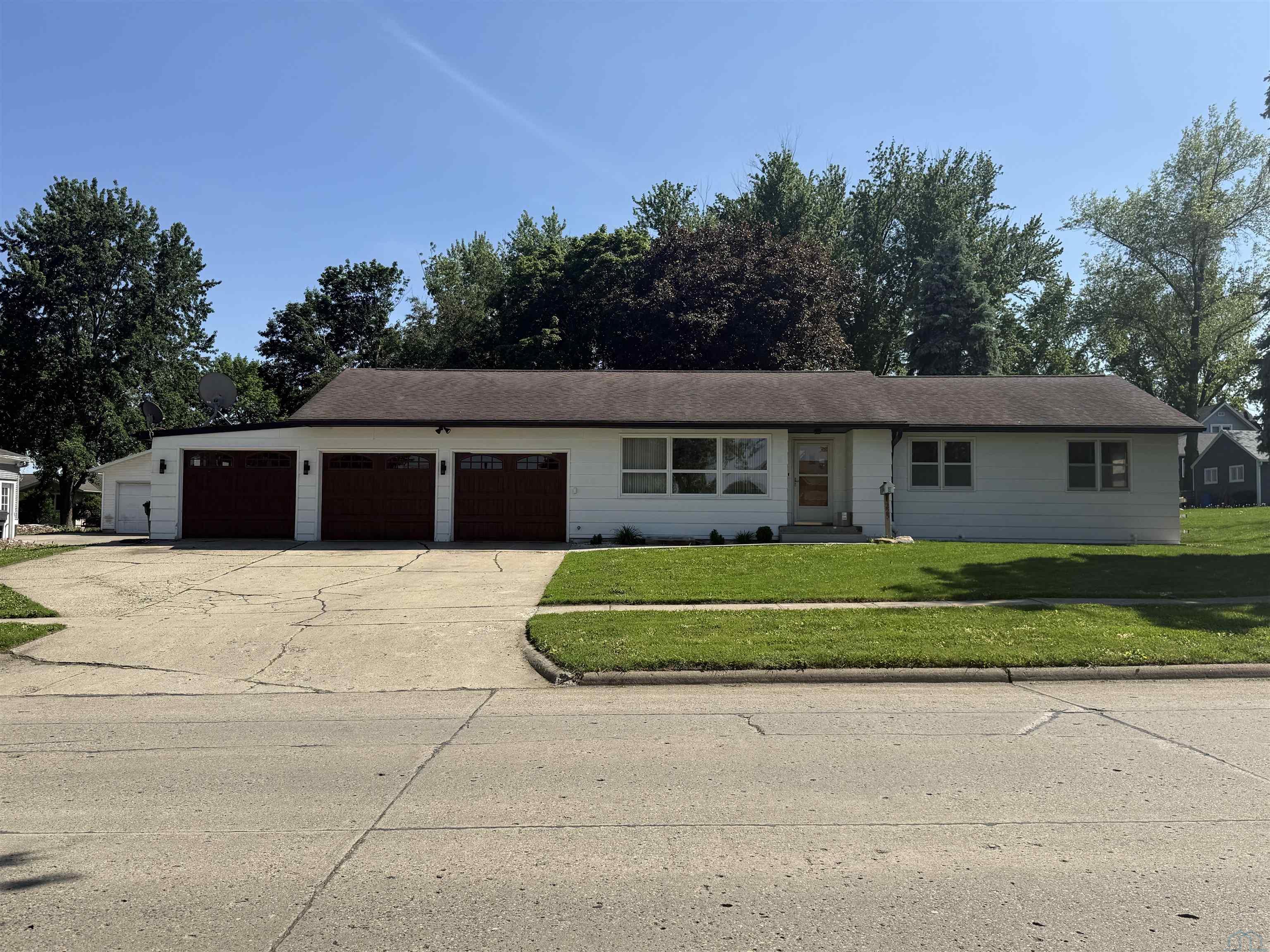 225 9th St SE						  						 , Sioux Center						 , IA						  51250						  