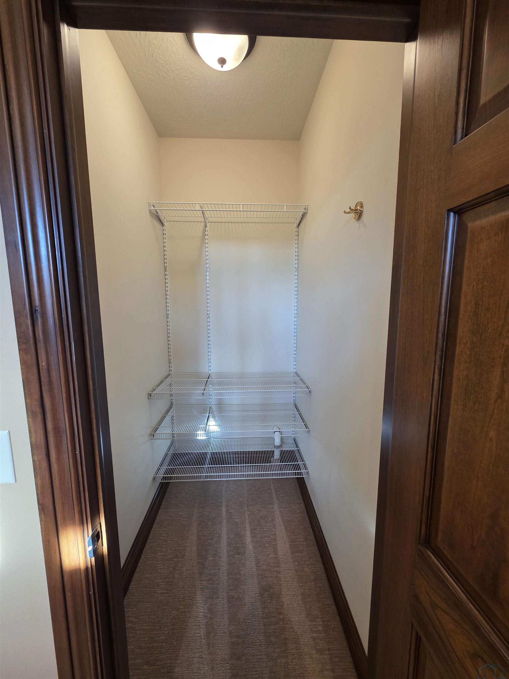 MLS #833122