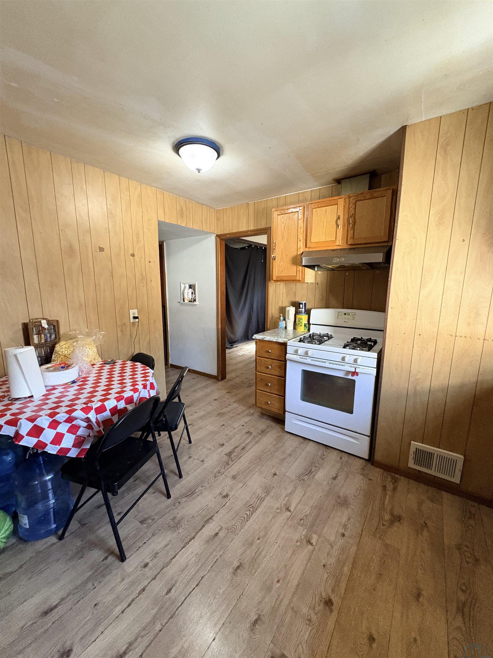 MLS #833125