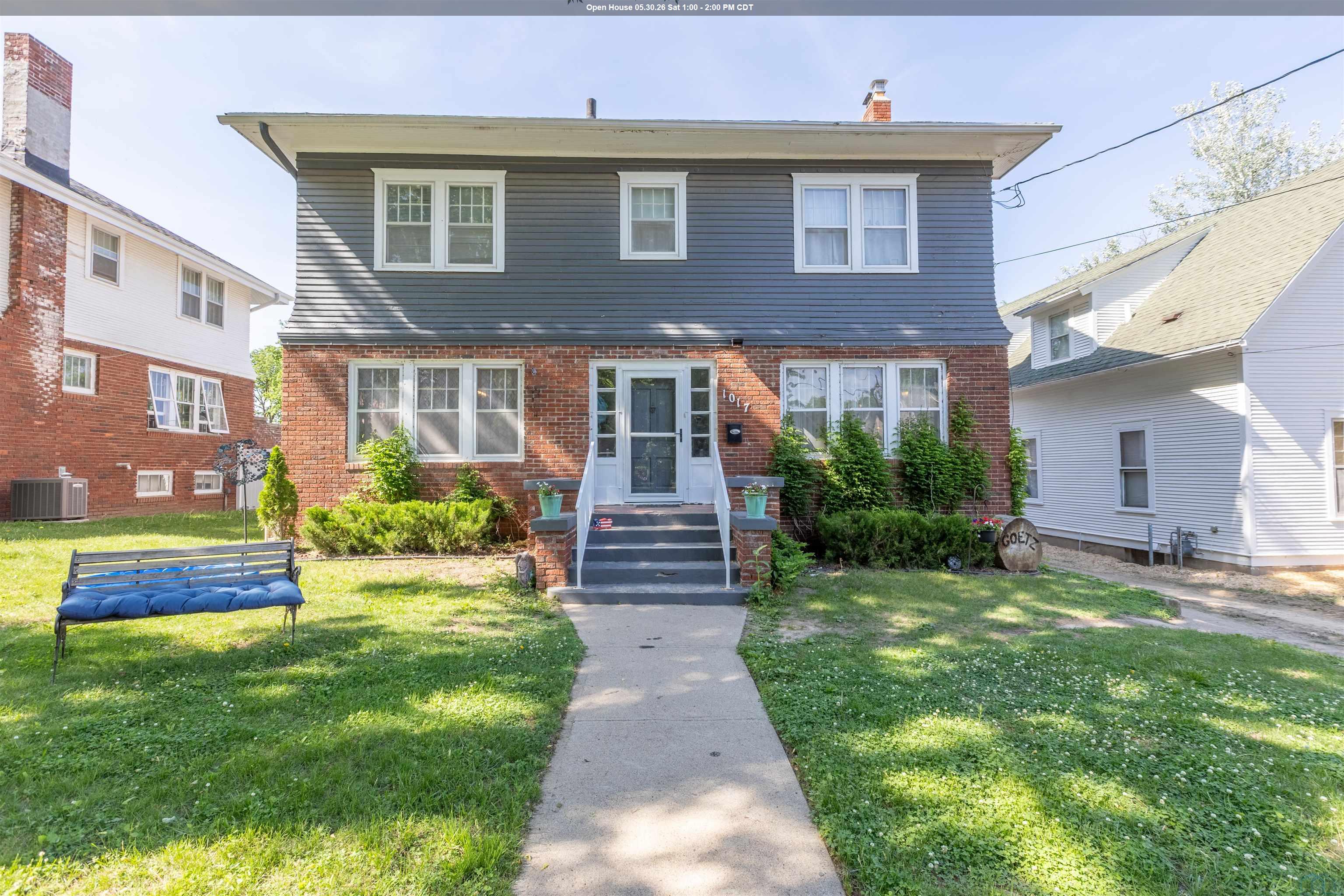 1017 28th Street, Sioux City, IA 51104 