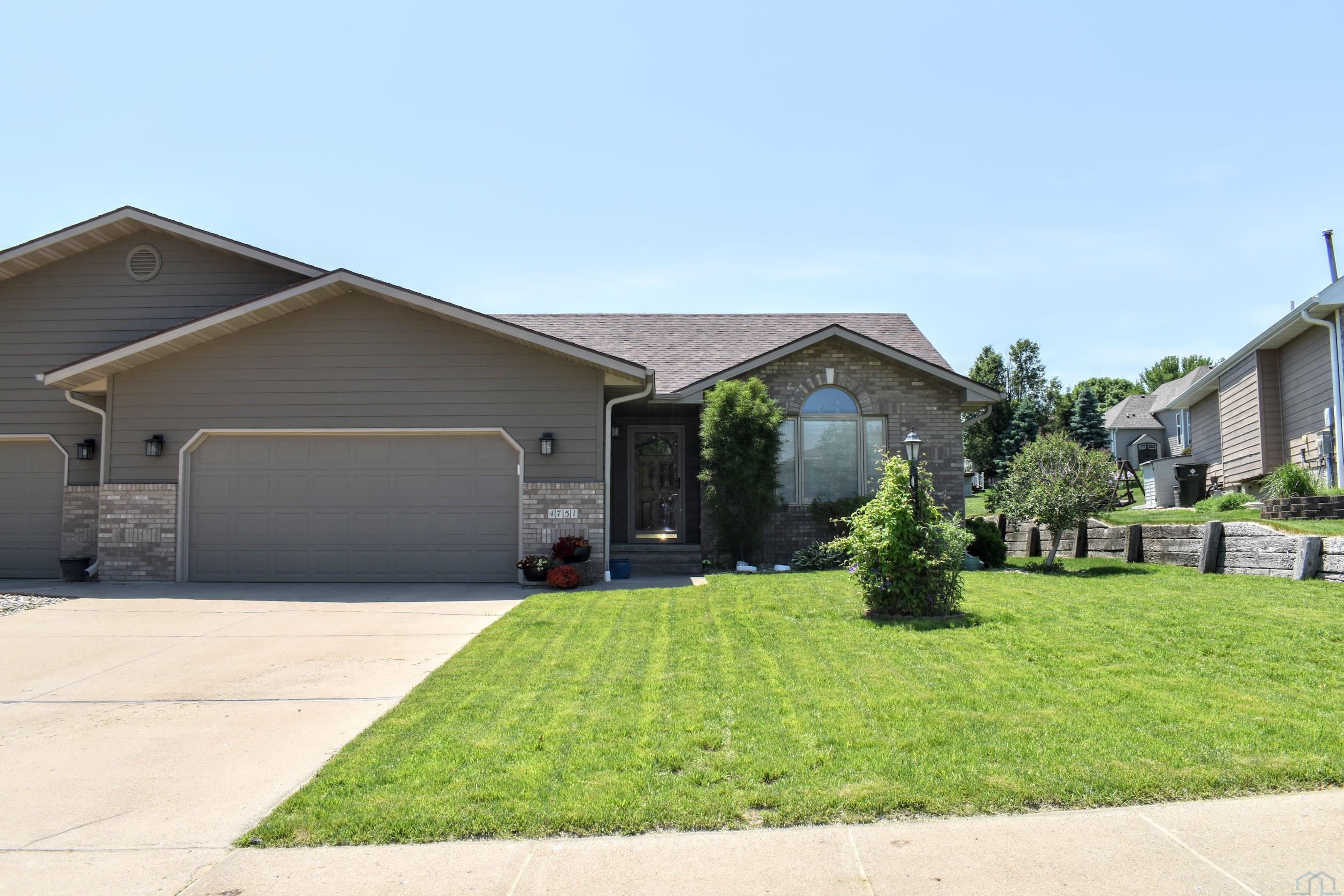 4751 Birch Way, Sioux City, IA 51106 