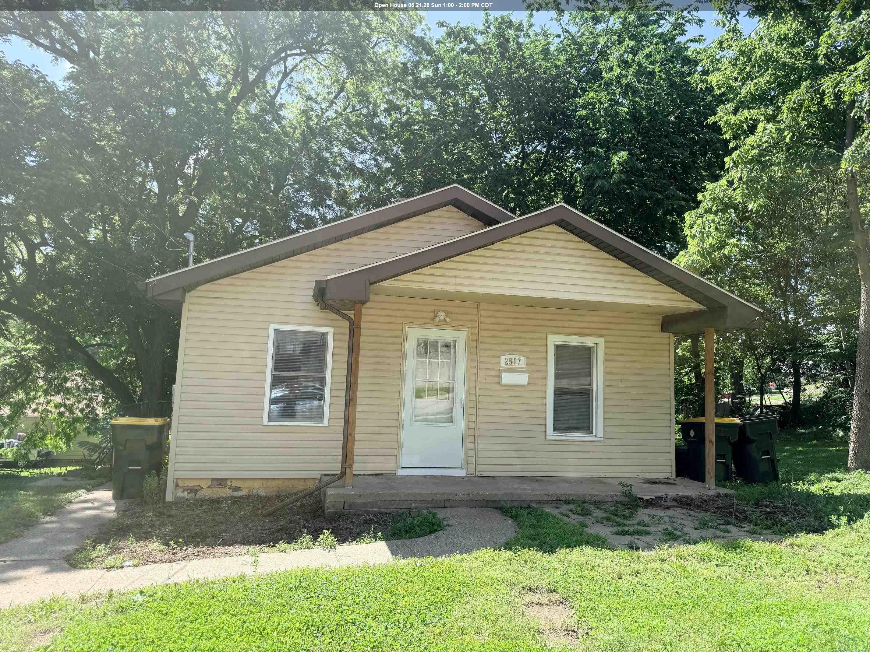 2517 Royce S, Sioux City, IA 51106 