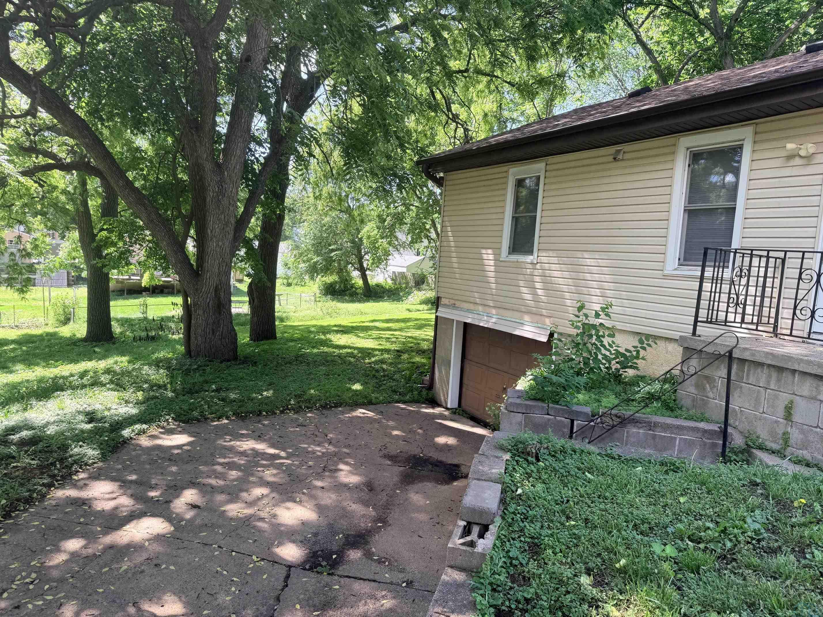 MLS #833160
