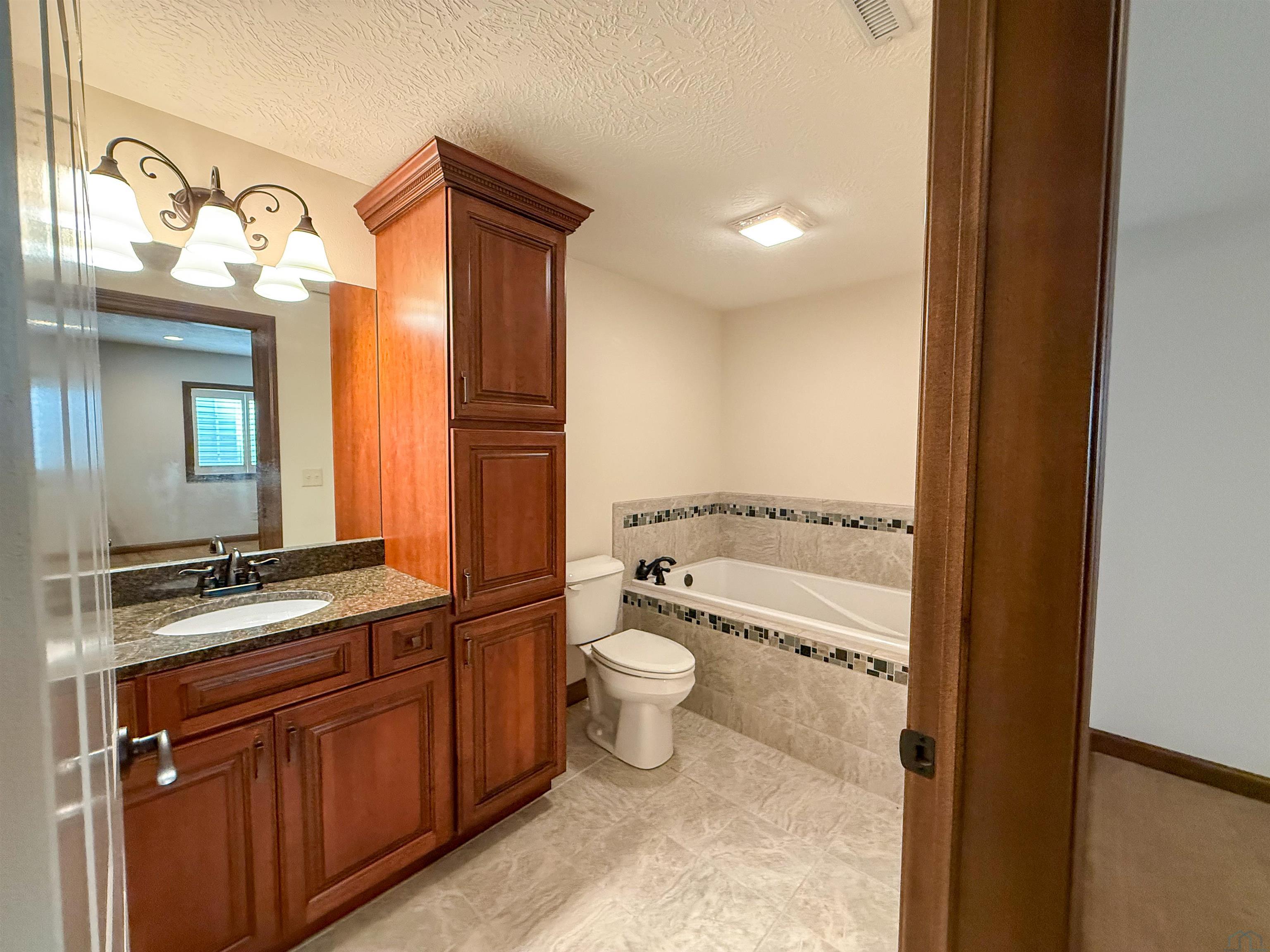 MLS #833172