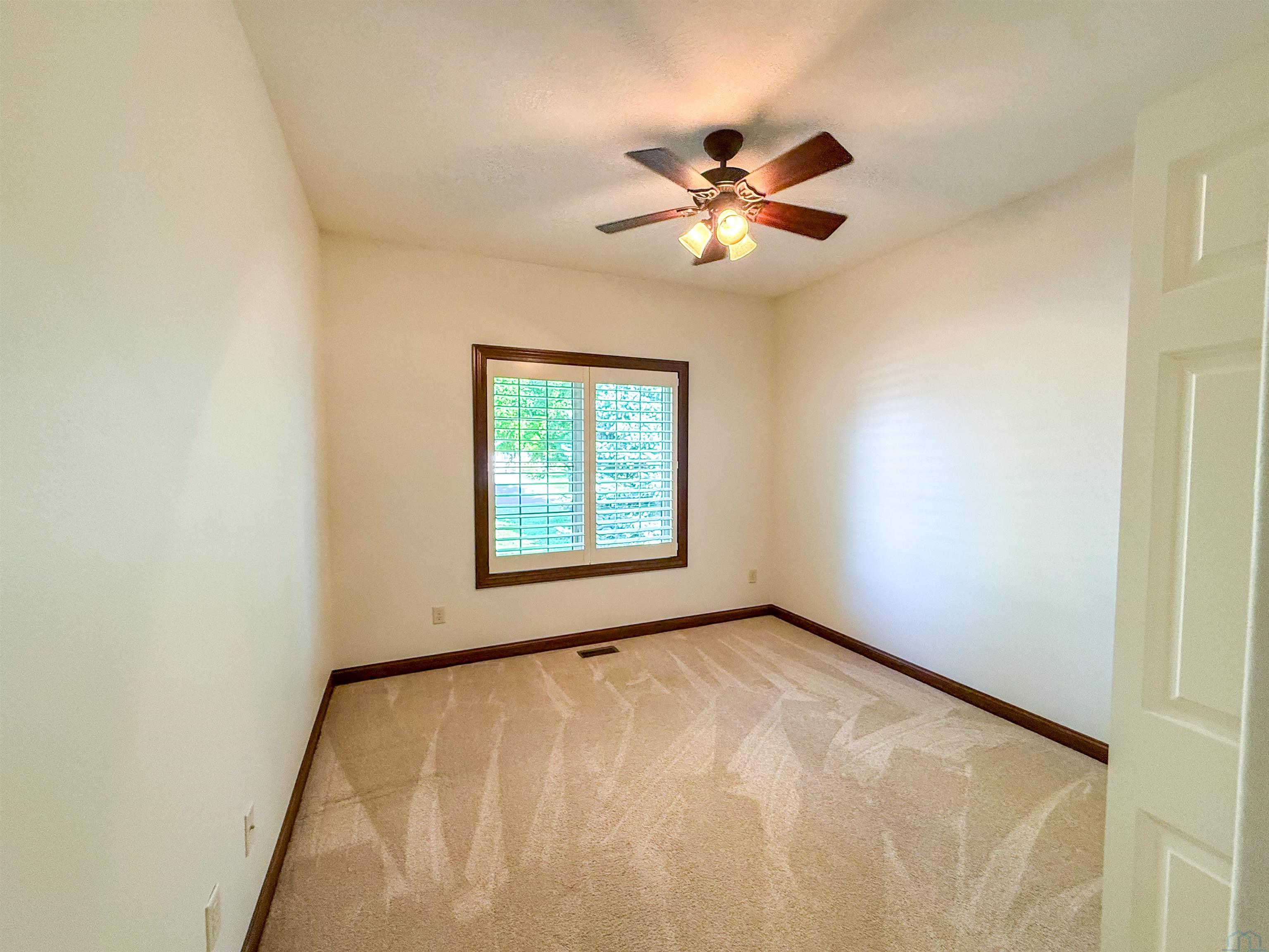 MLS #833172