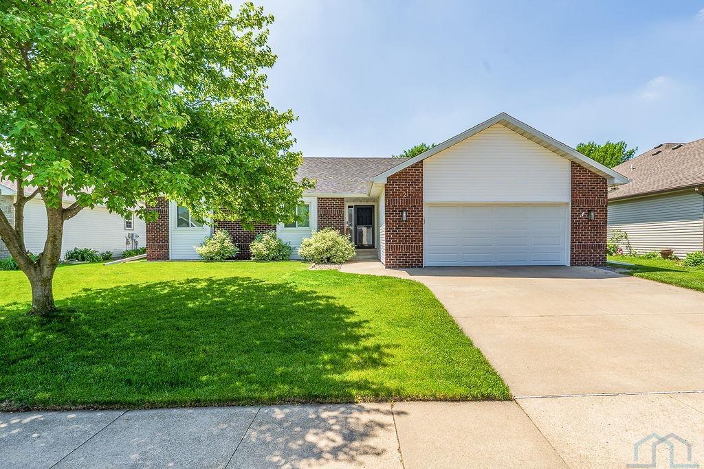 216 Frontier Street, Sergeant Bluff, IA 51054 