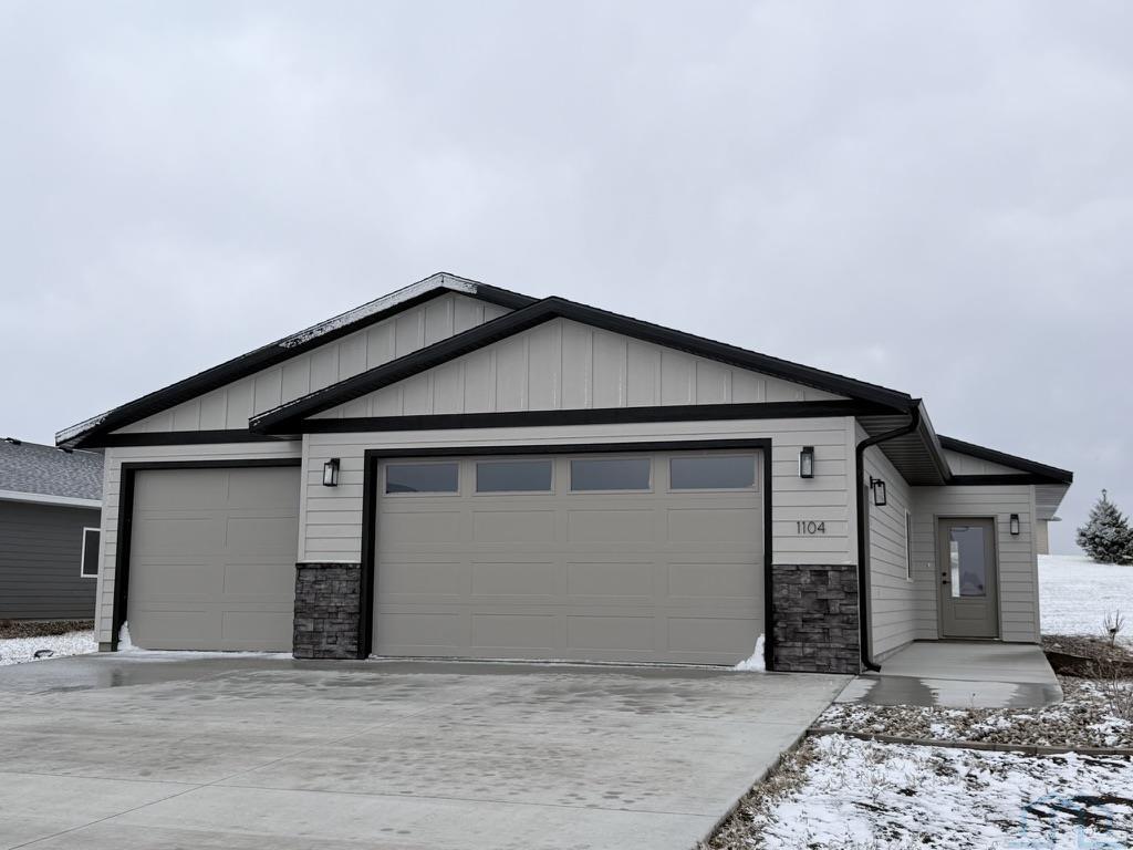 1104 6th Ave. S, Rock Rapids, IA 51246 