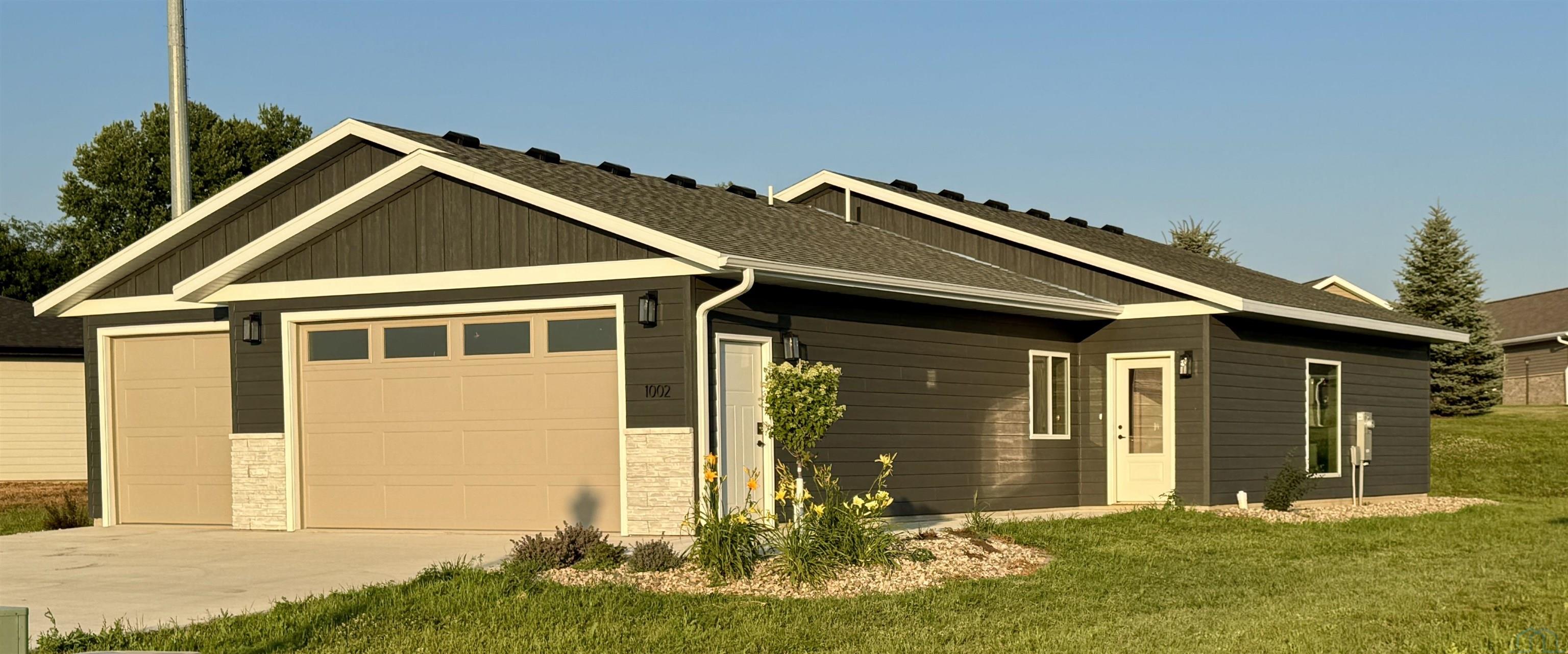 1002 S 6th Ave, Rock Rapids, Northwest Iowa, photo 2