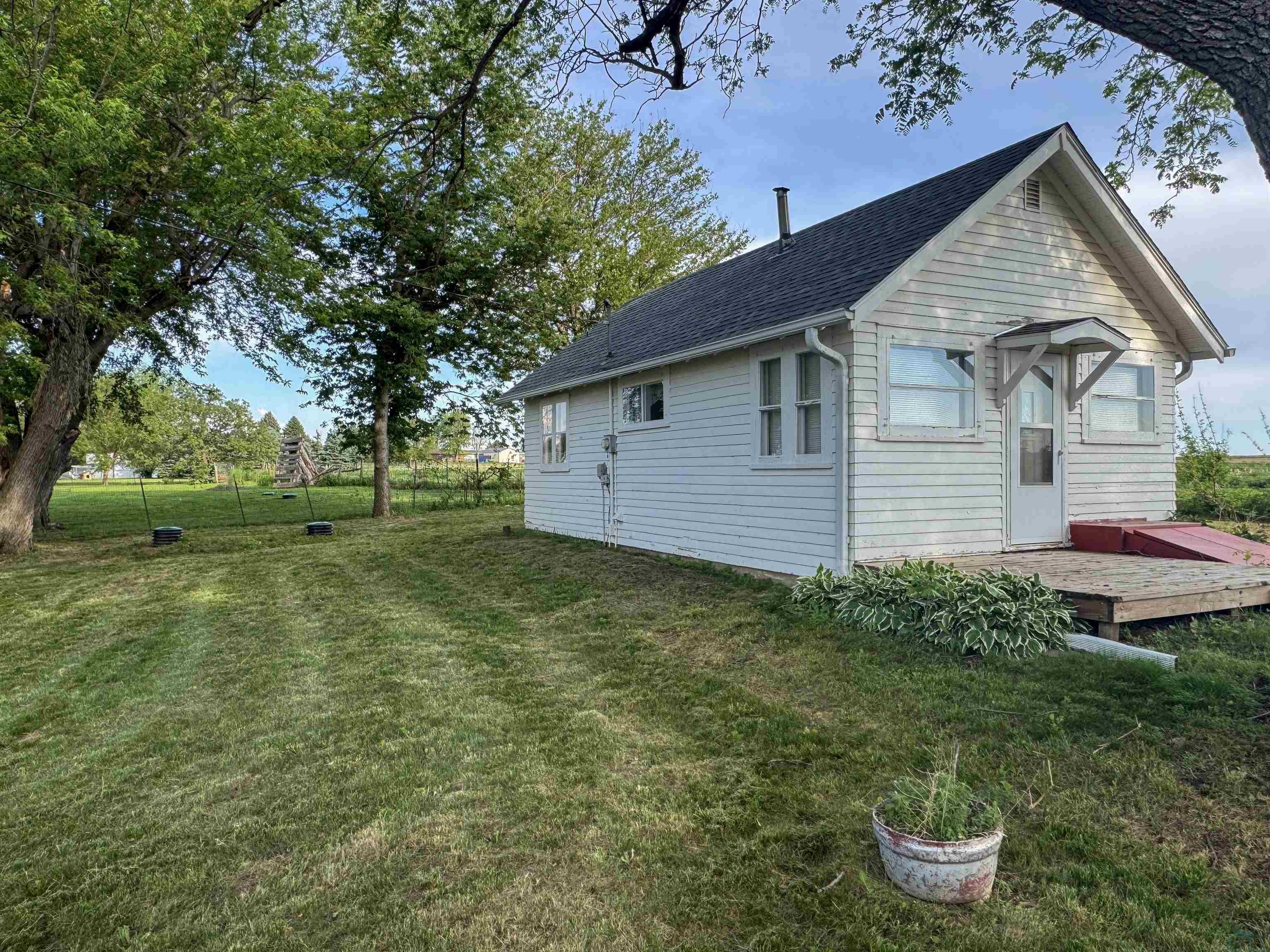MLS #833195