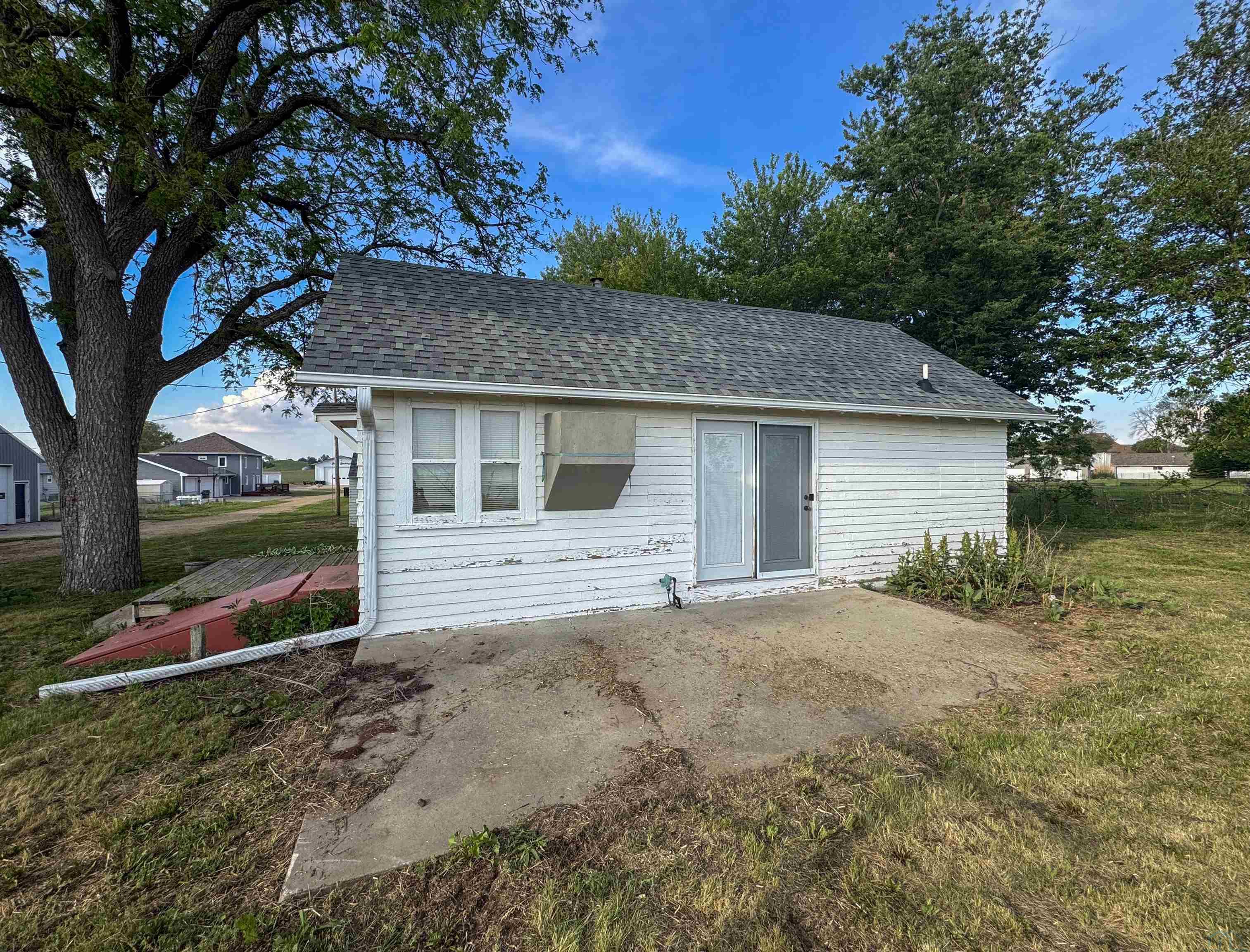 MLS #833195