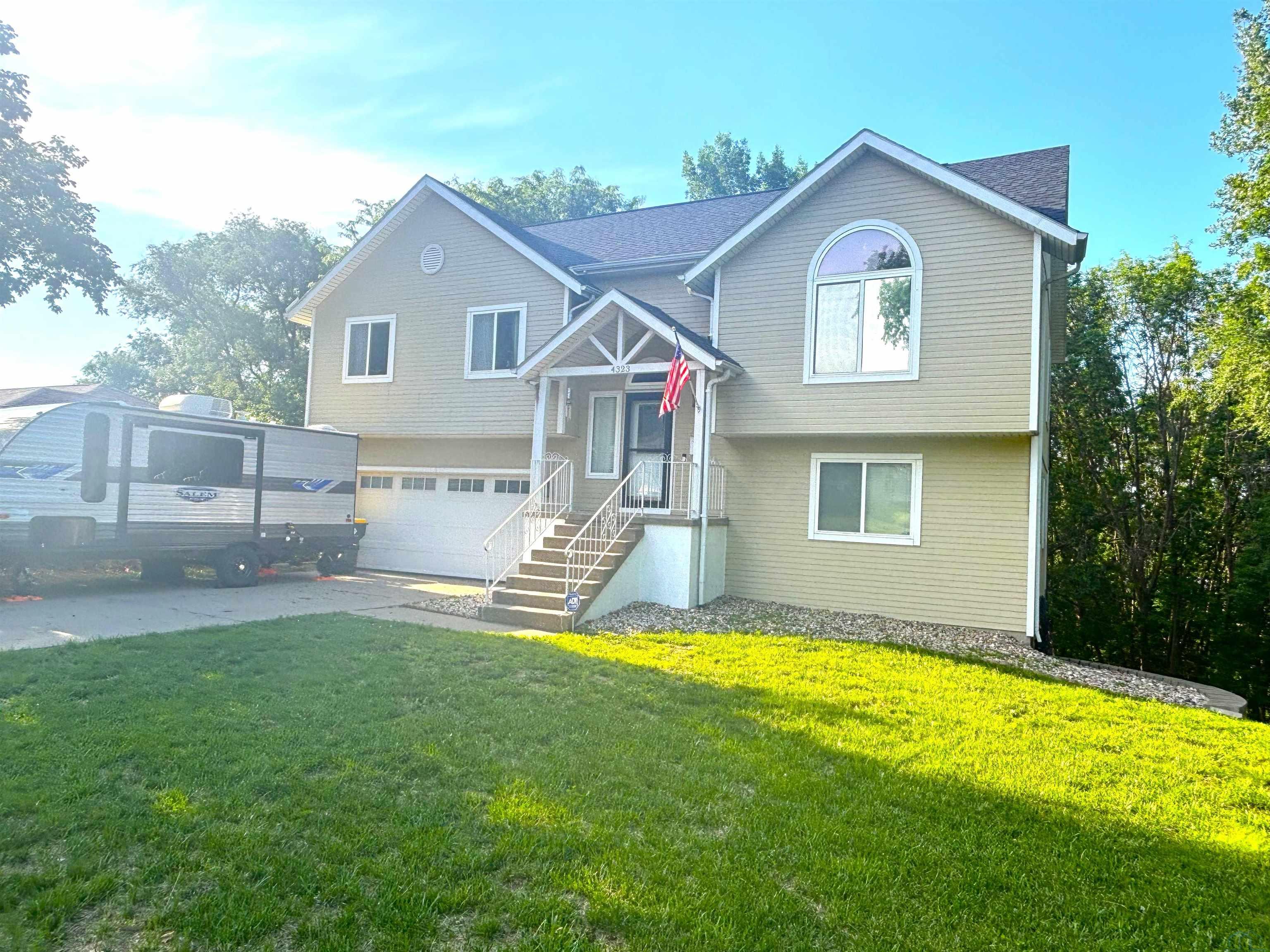 MLS #833196