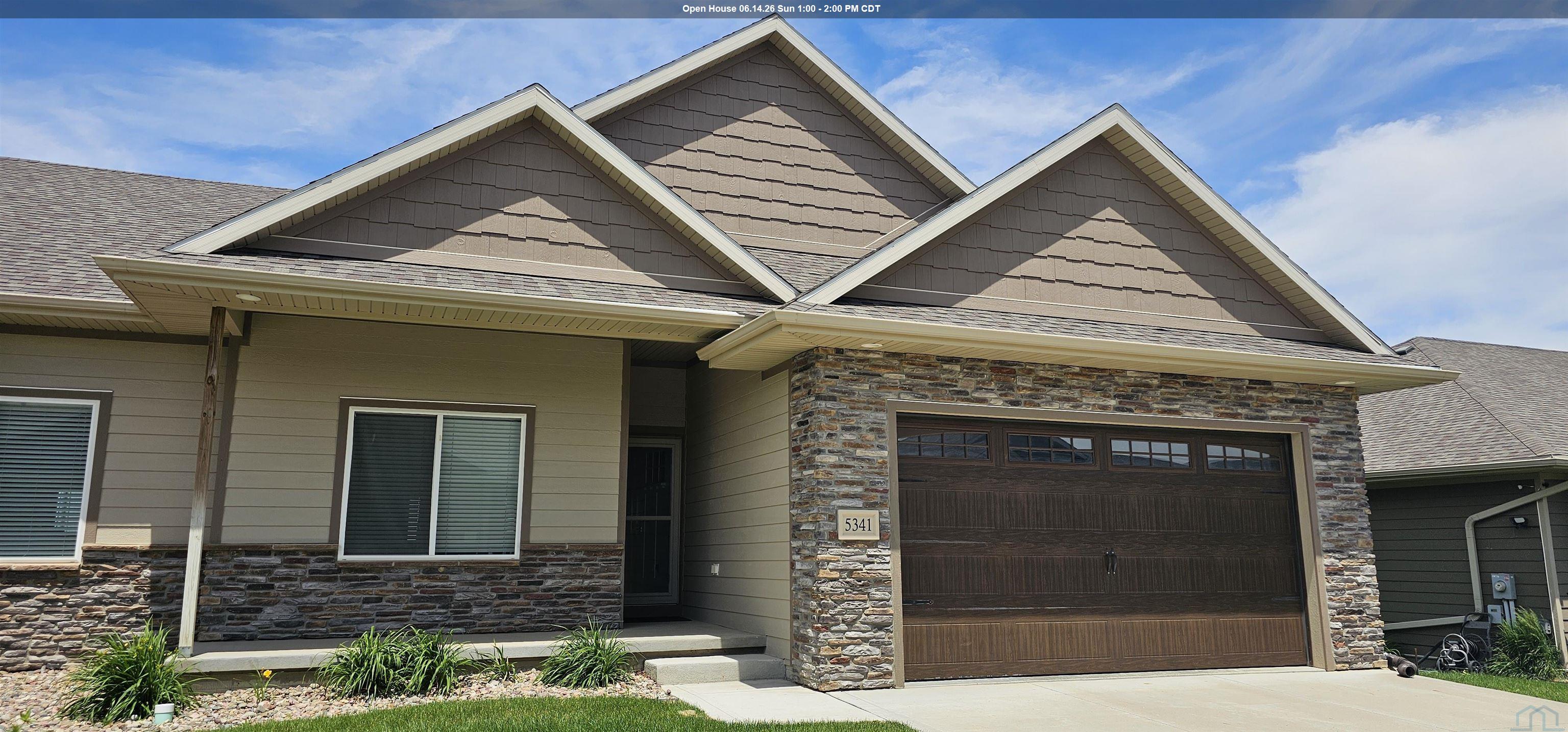 5341 OVERLOOK LN, Sioux City, IA 51106 