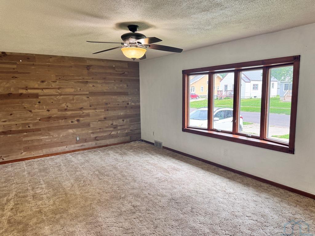 MLS #833201