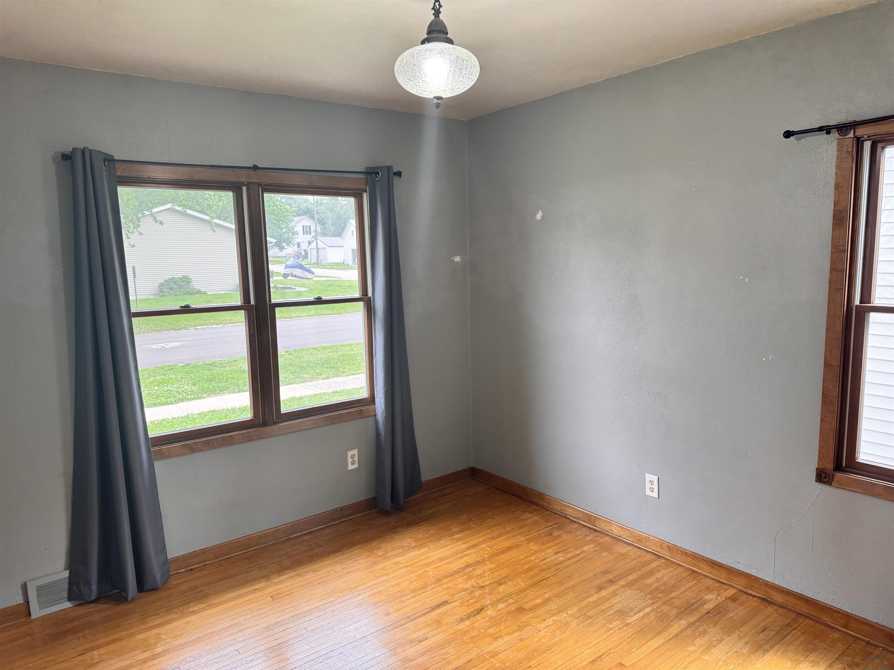 MLS #833201