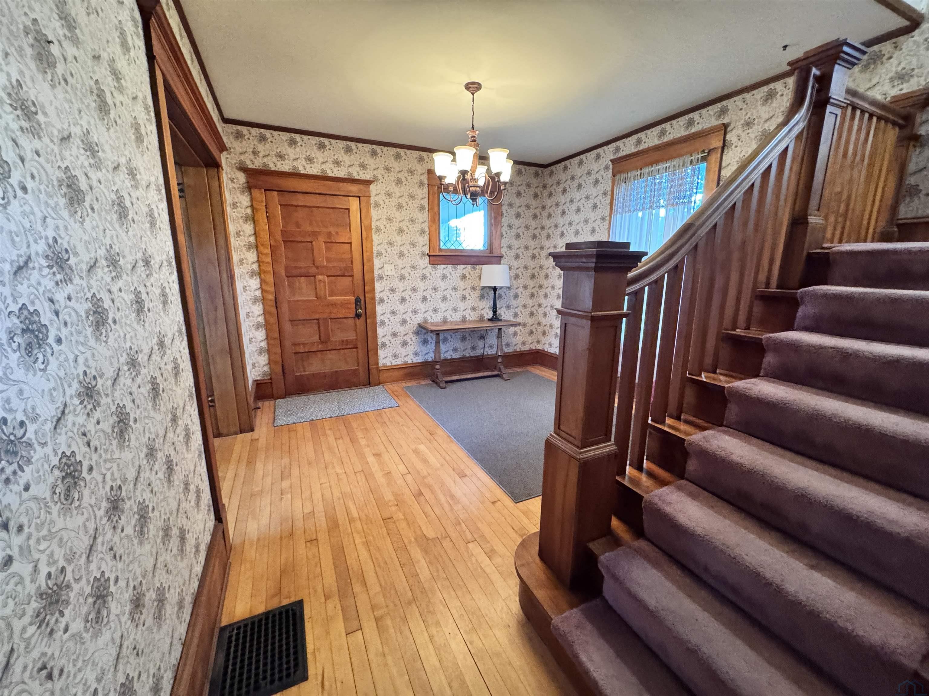 MLS #833204