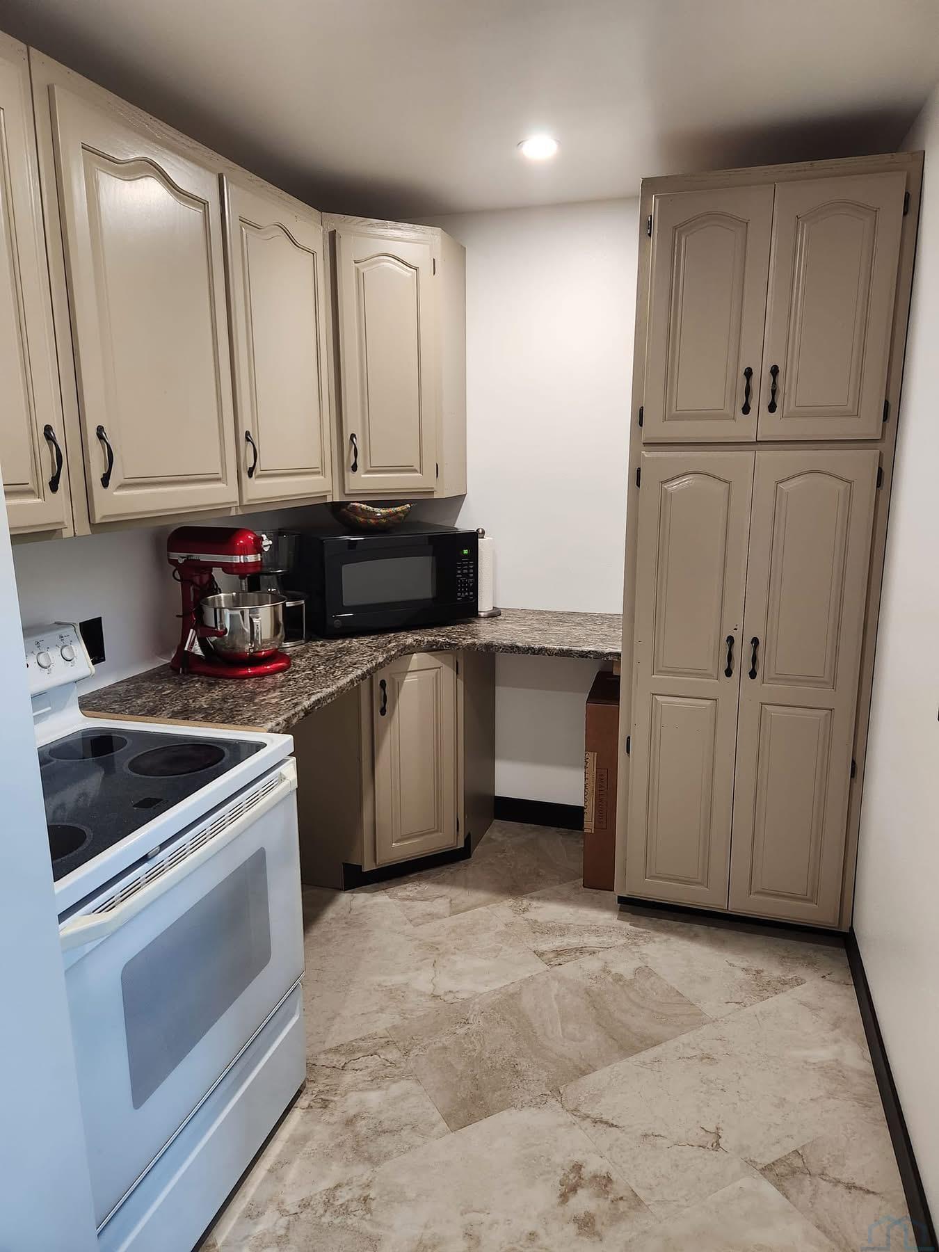 MLS #833208