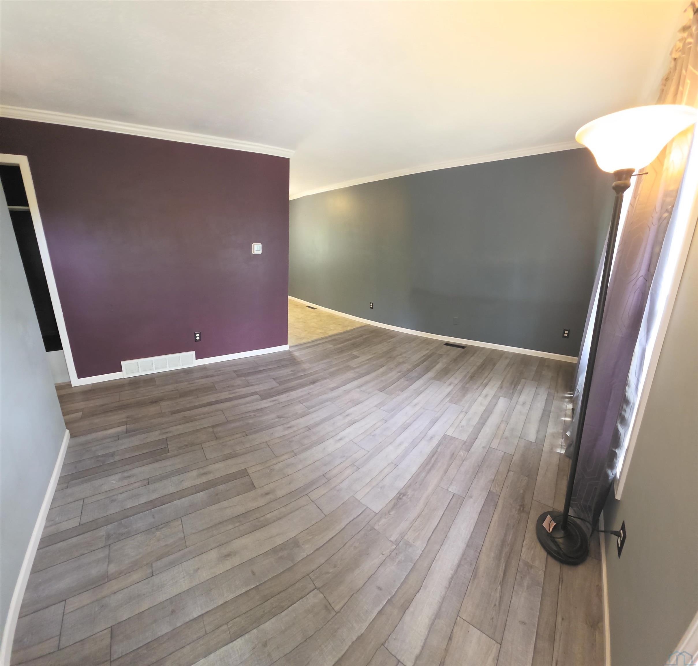 MLS #833216