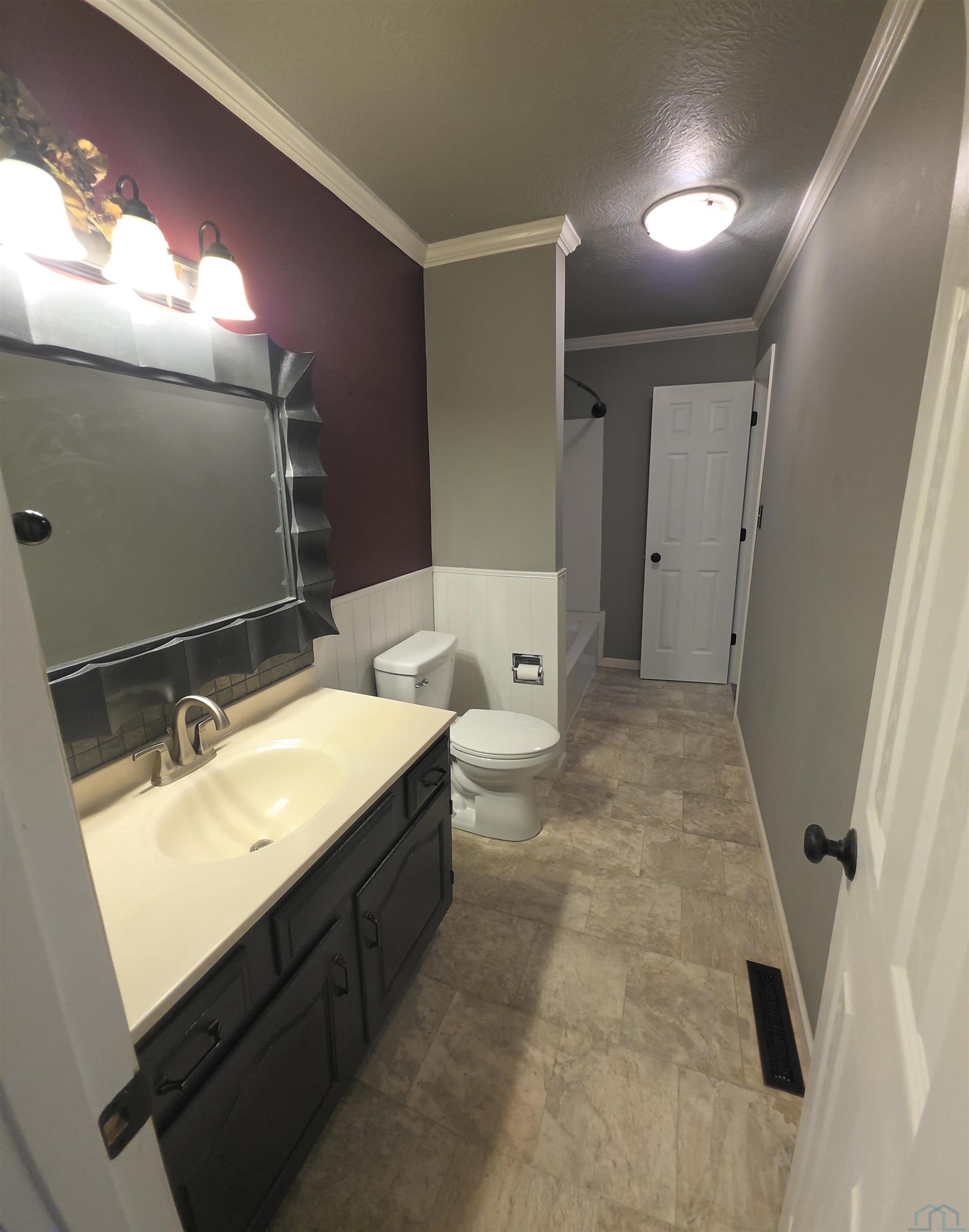 MLS #833216