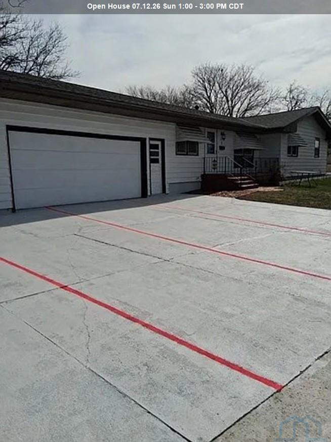 7 Windsor S, Storm Lake, IA 50588 
